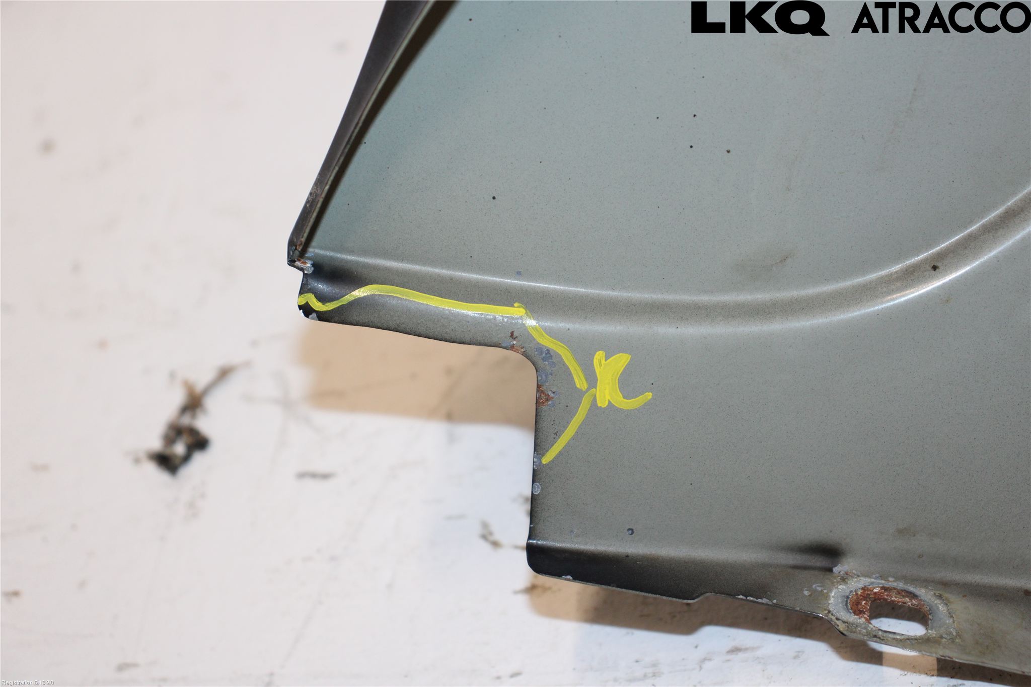 BMW X3 E83     03-10 Skjerm Foran Venstre