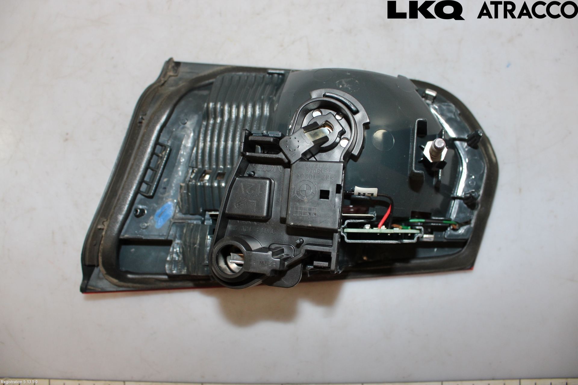 BMW 3 F30/F31/F80 12-19 Baklykt Venstre  På Luke(Indre