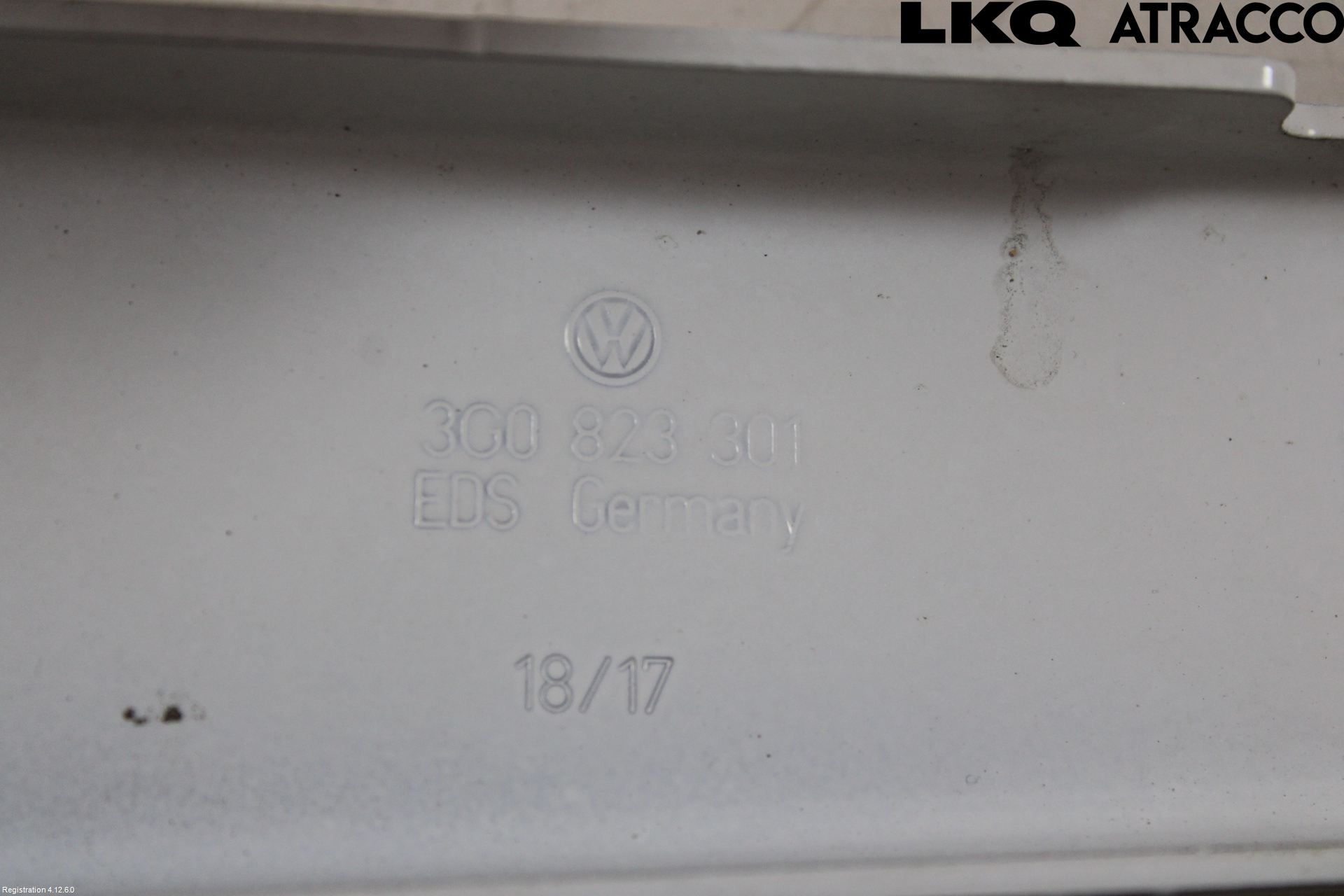 Volkswagen VW PASSAT 15-19 Panser Hengsel - Hengsler