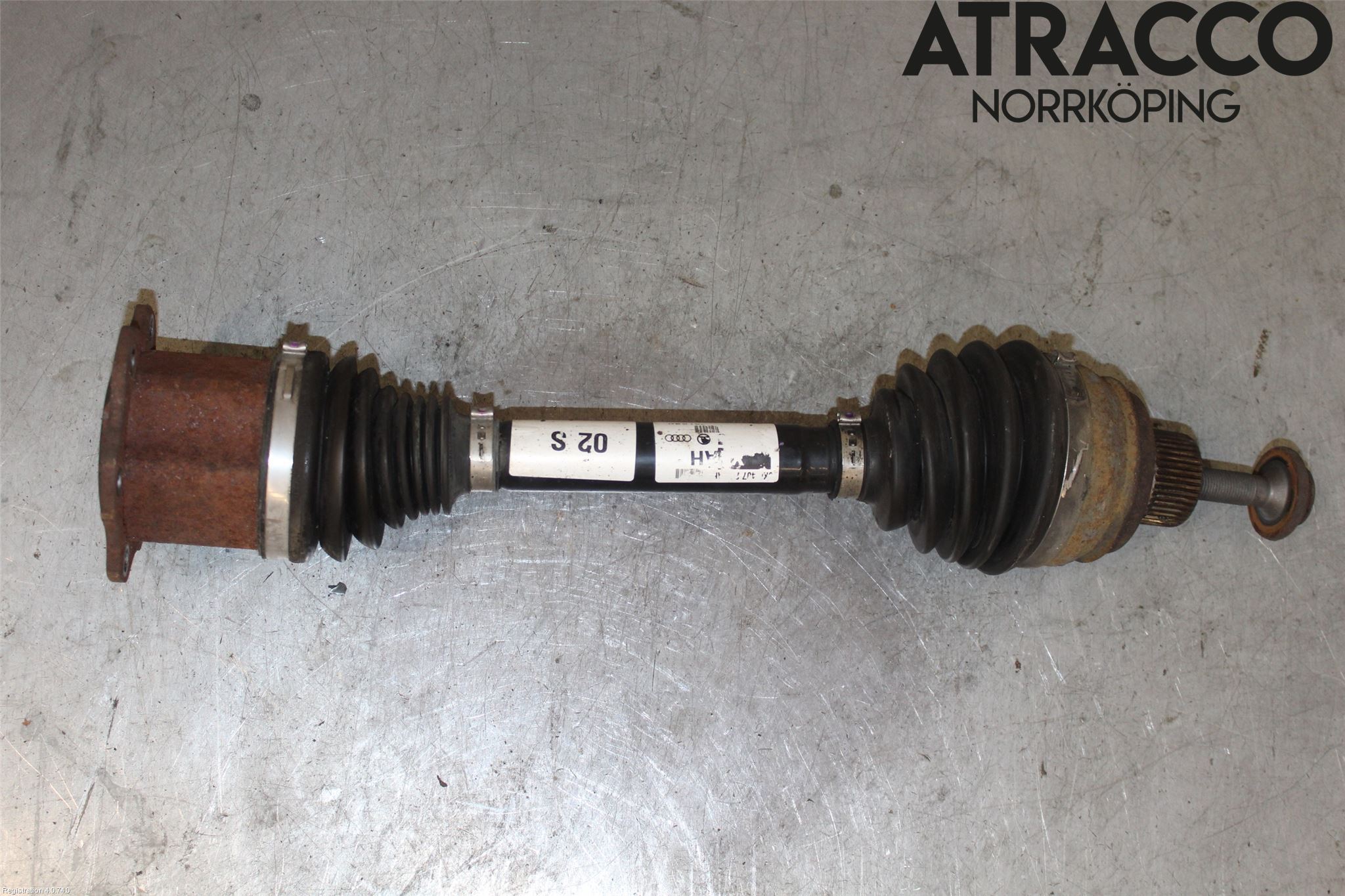 Audi A5 07-16 Drivaksel Foran Kompl Høyre