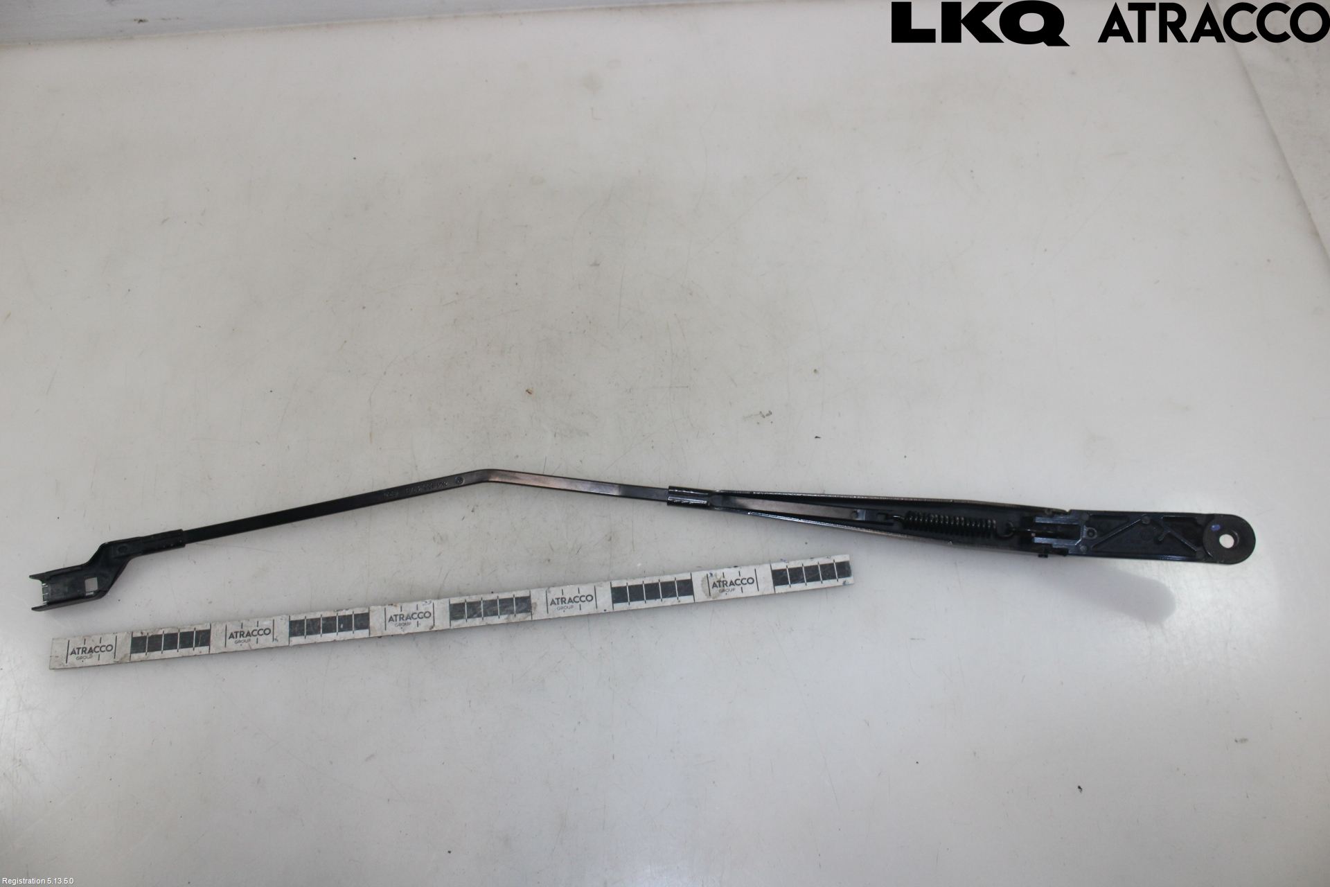 Volkswagen VW TOURAN 10-15 Viskerarm-Armer Frontrute