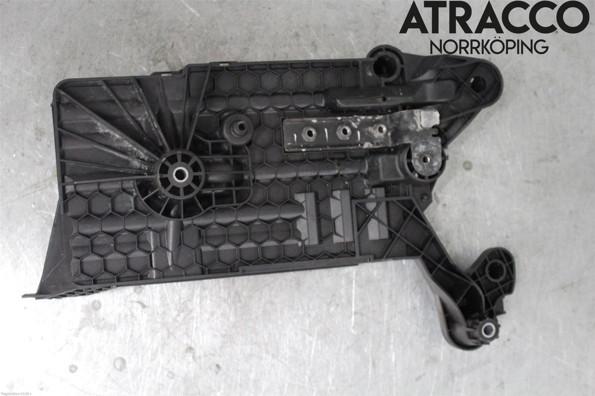 Volkswagen VW GOLF / E-GOLF VII 13-20 Batterikasse - Feste - Holder