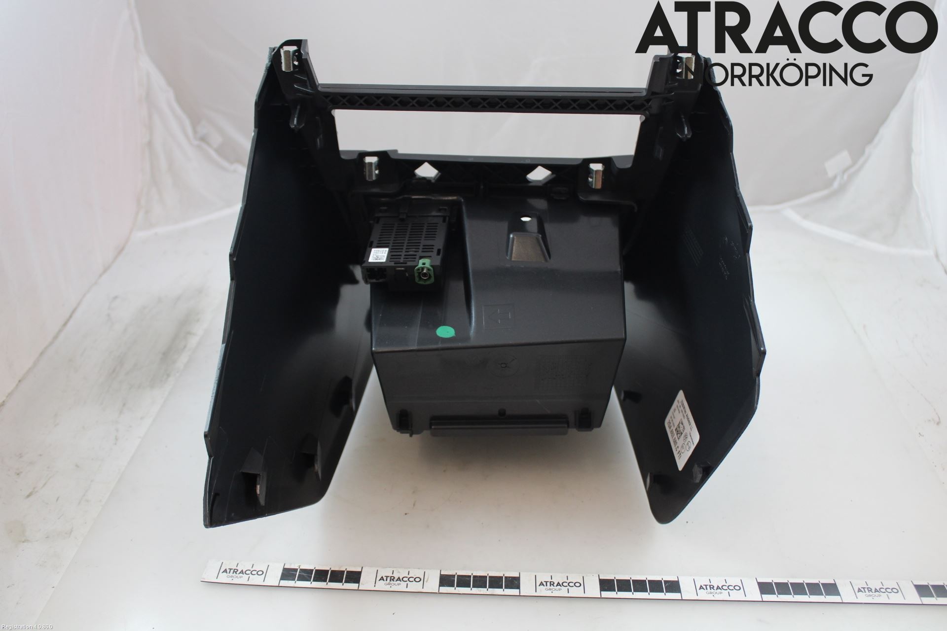 Volkswagen VW T-ROC 18- Instrumentkonsoll Midt