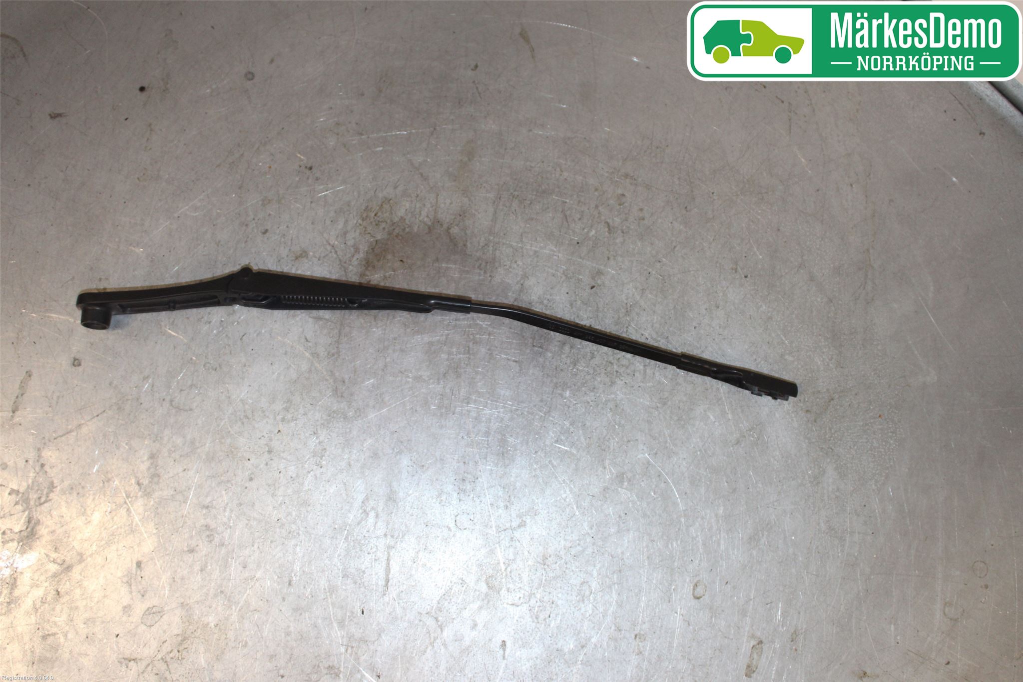 Audi A6 F2/C8 19- Viskerarm-Armer Frontrute