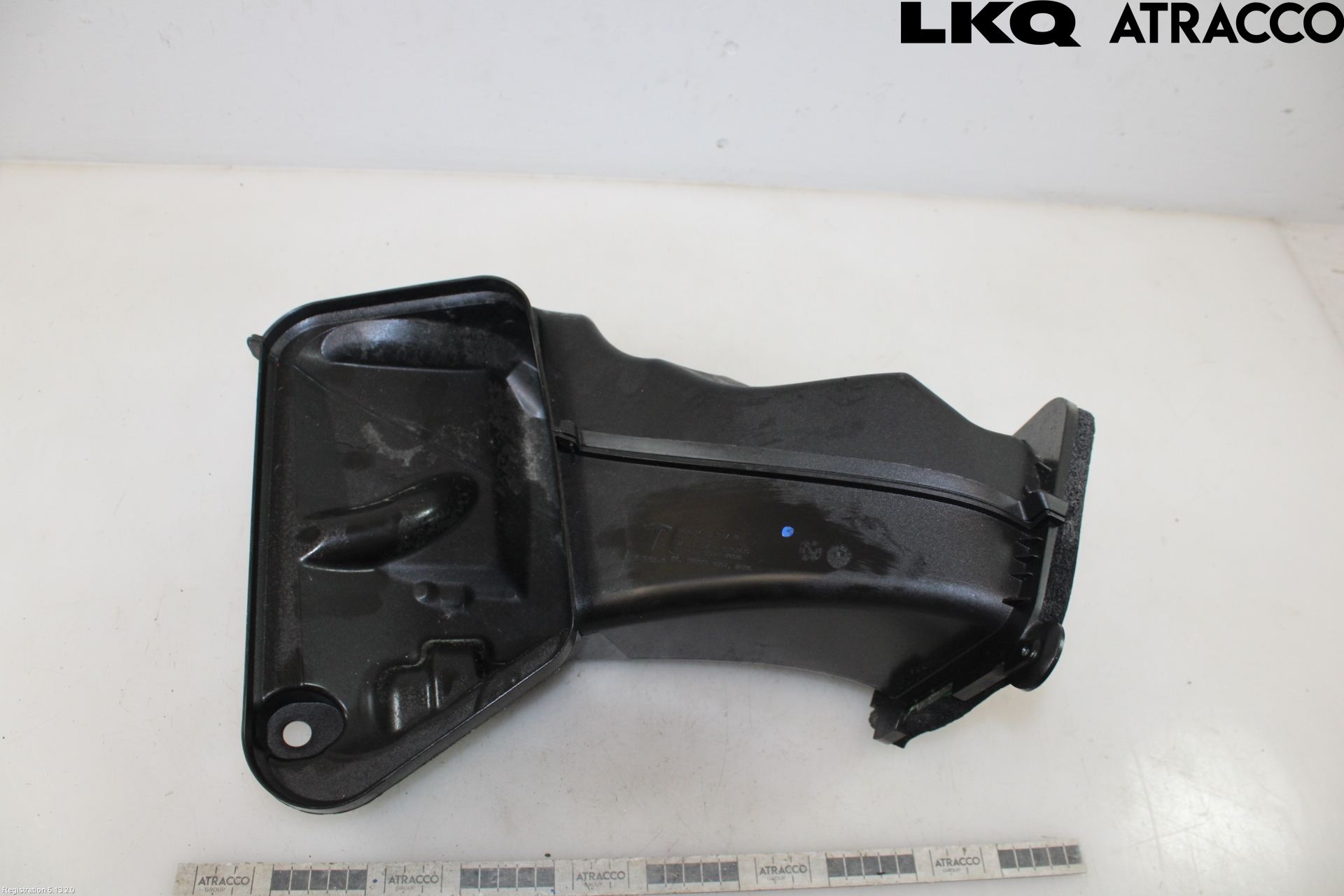 Tesla MODEL Y 21- Luftstyring Front