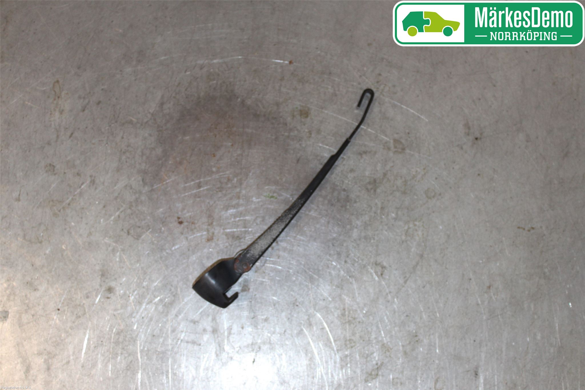 Volkswagen VW PASSAT 01-05 Viskerarm Bakrute