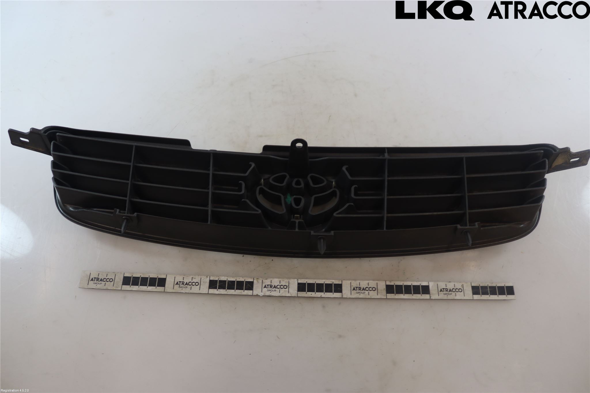 Toyota COROLLA 98-01 Grill Komplett