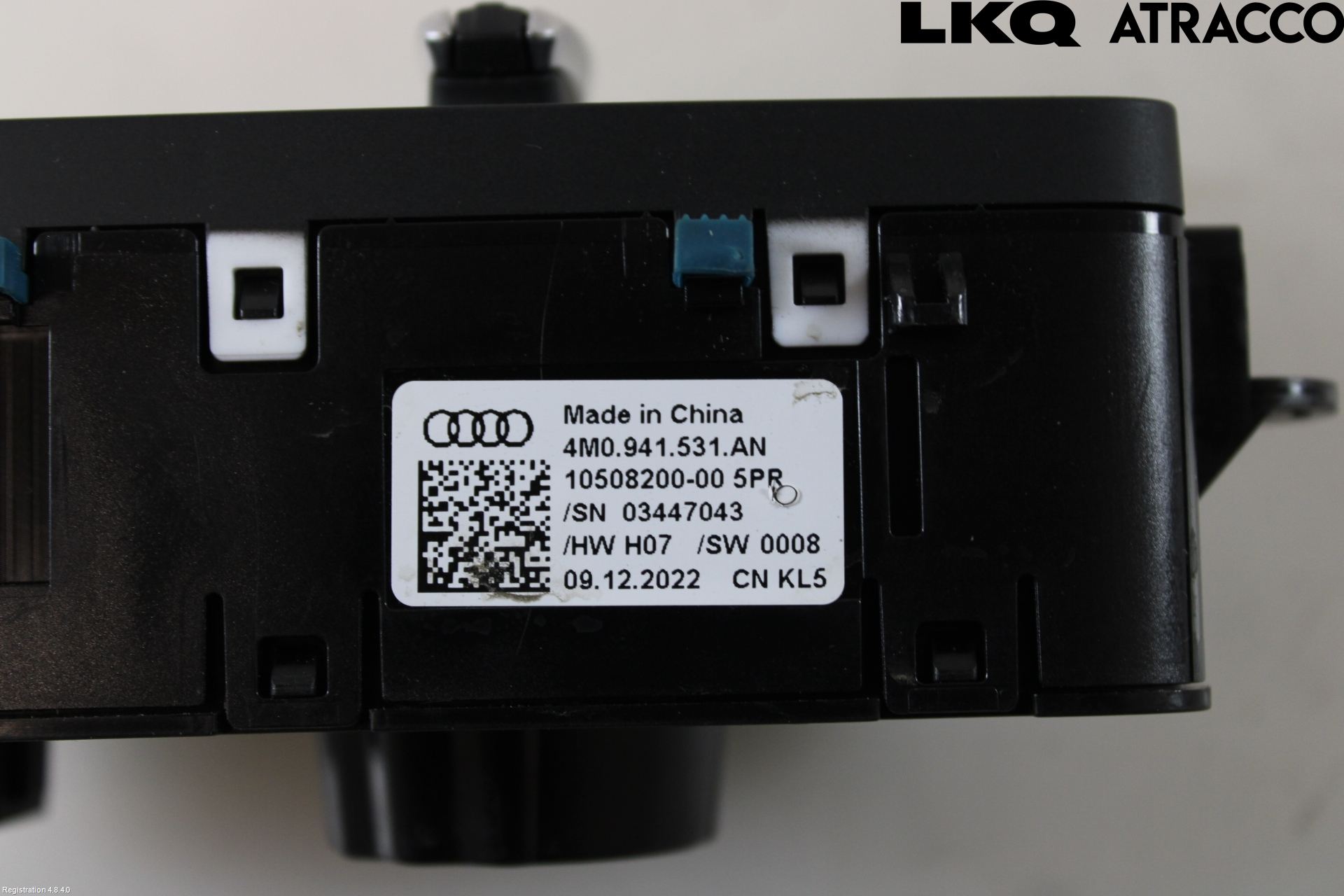 Audi A4/S4 B9 20- Bryter Hovedlys