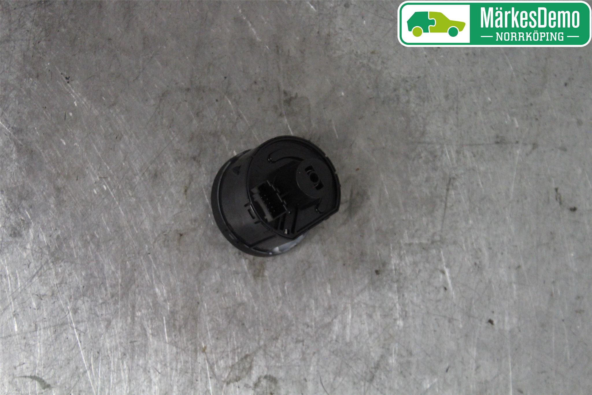 Volkswagen VW GOLF / E-GOLF VII 13-20 Bryter Hovedlys