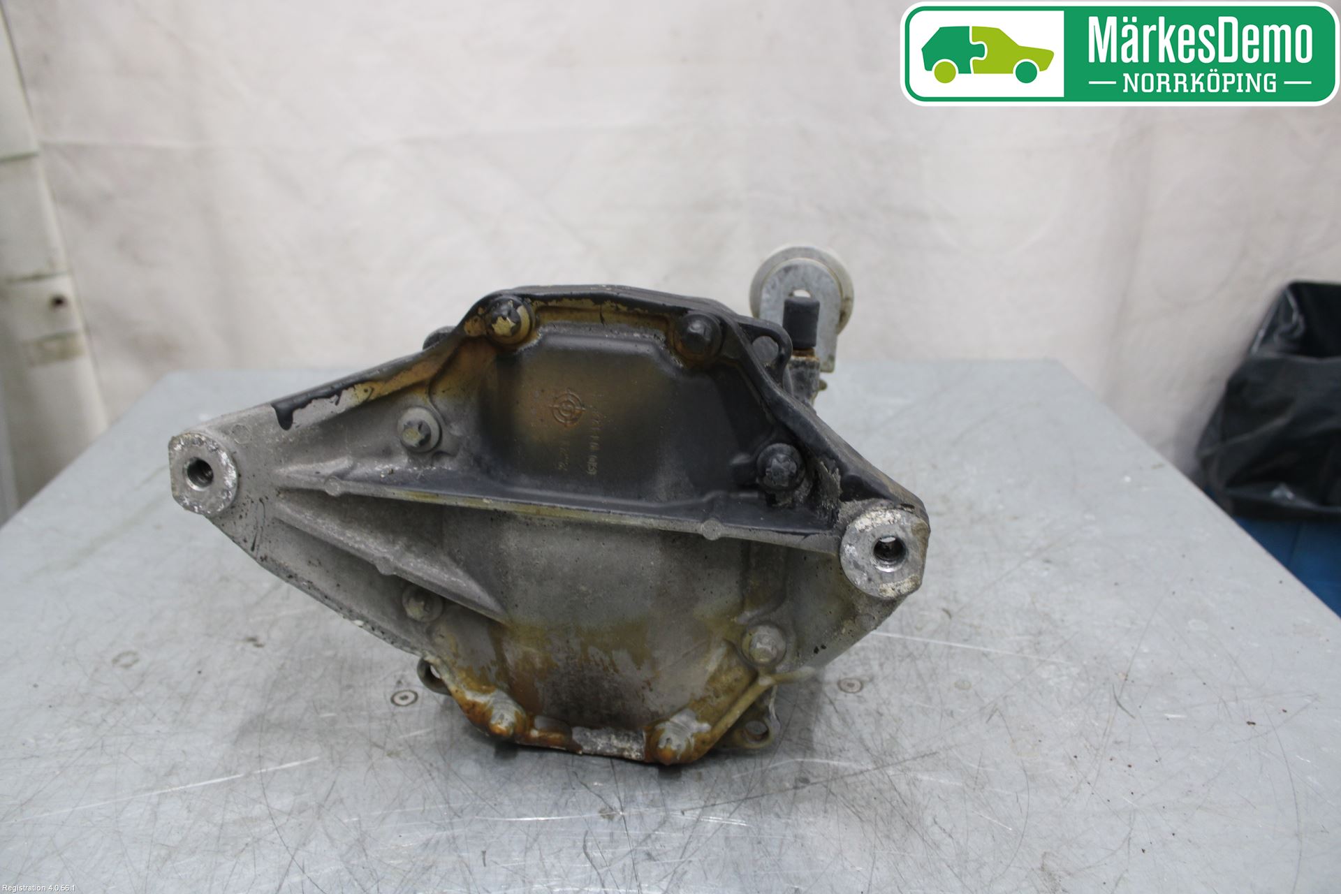 Mercedes-Benz MB E-KLASS (W212) 09-16 Bakaksel Kardang Bak -Diff