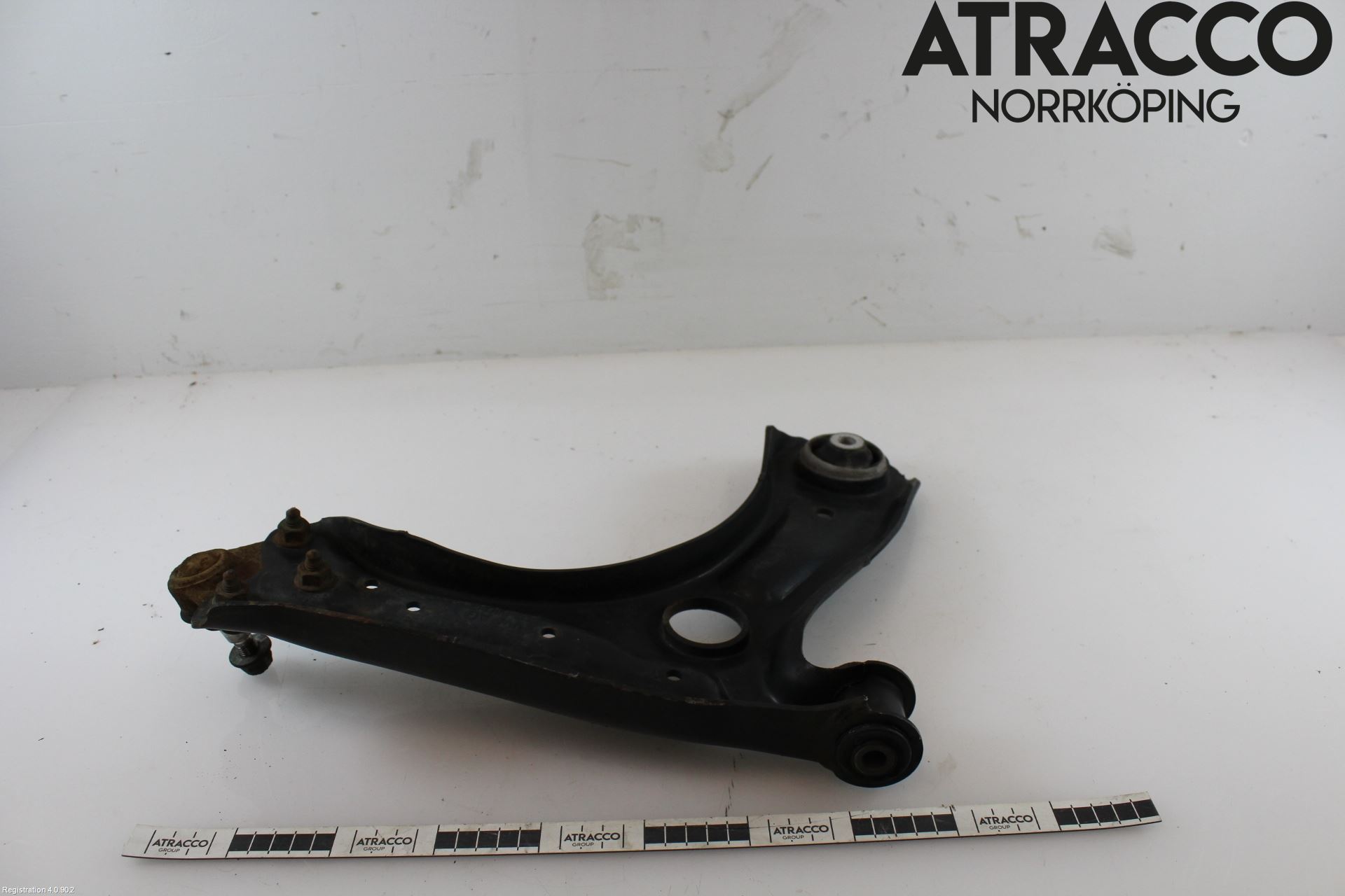 Skoda FABIA 07-14 Bærearm Foran Venstre Nedre