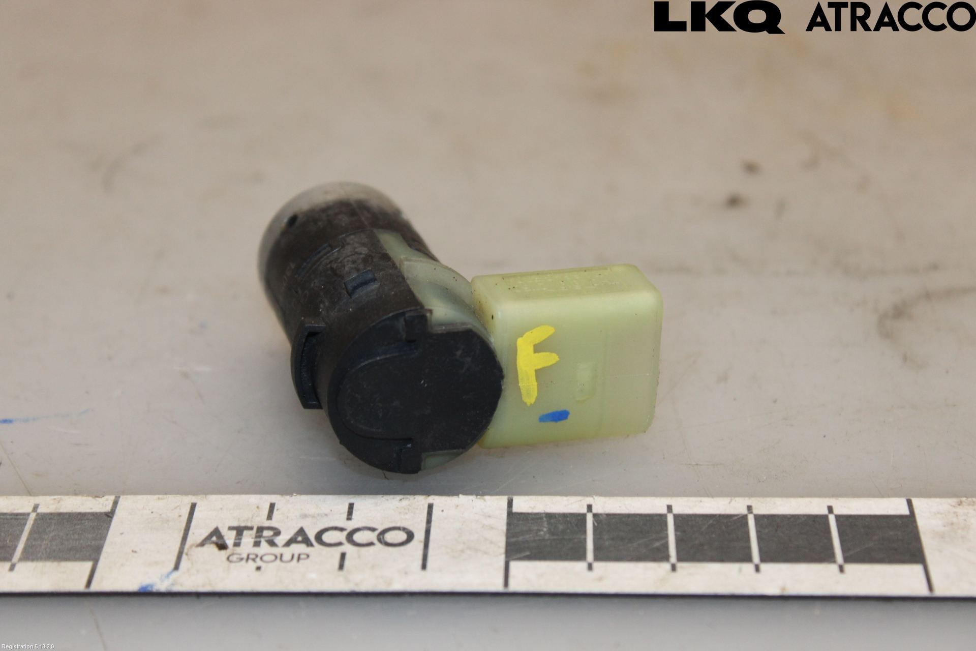 Audi A6/S6     05-11 Sensor Parkering Front