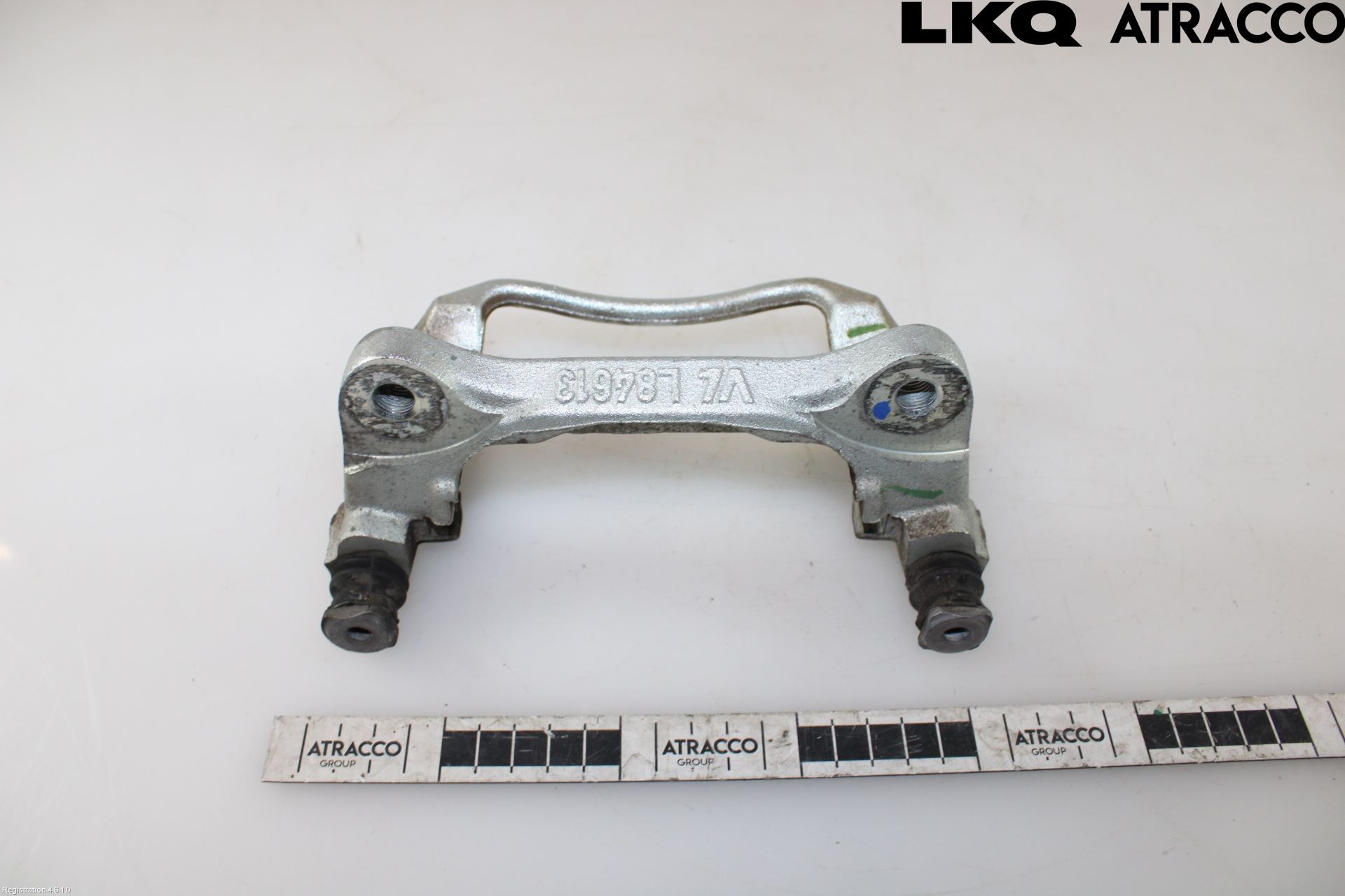 Toyota YARIS CROSS XP21 21- Bremsecaliper Feste Holder