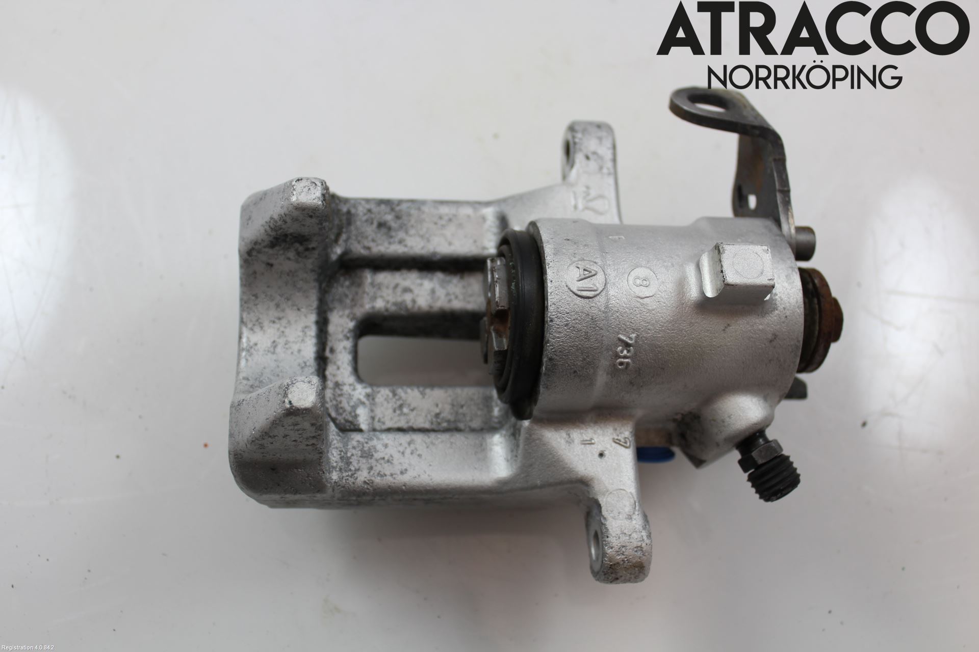 Volkswagen VW POLO 95-01 Bremsecaliper Foran Høyre