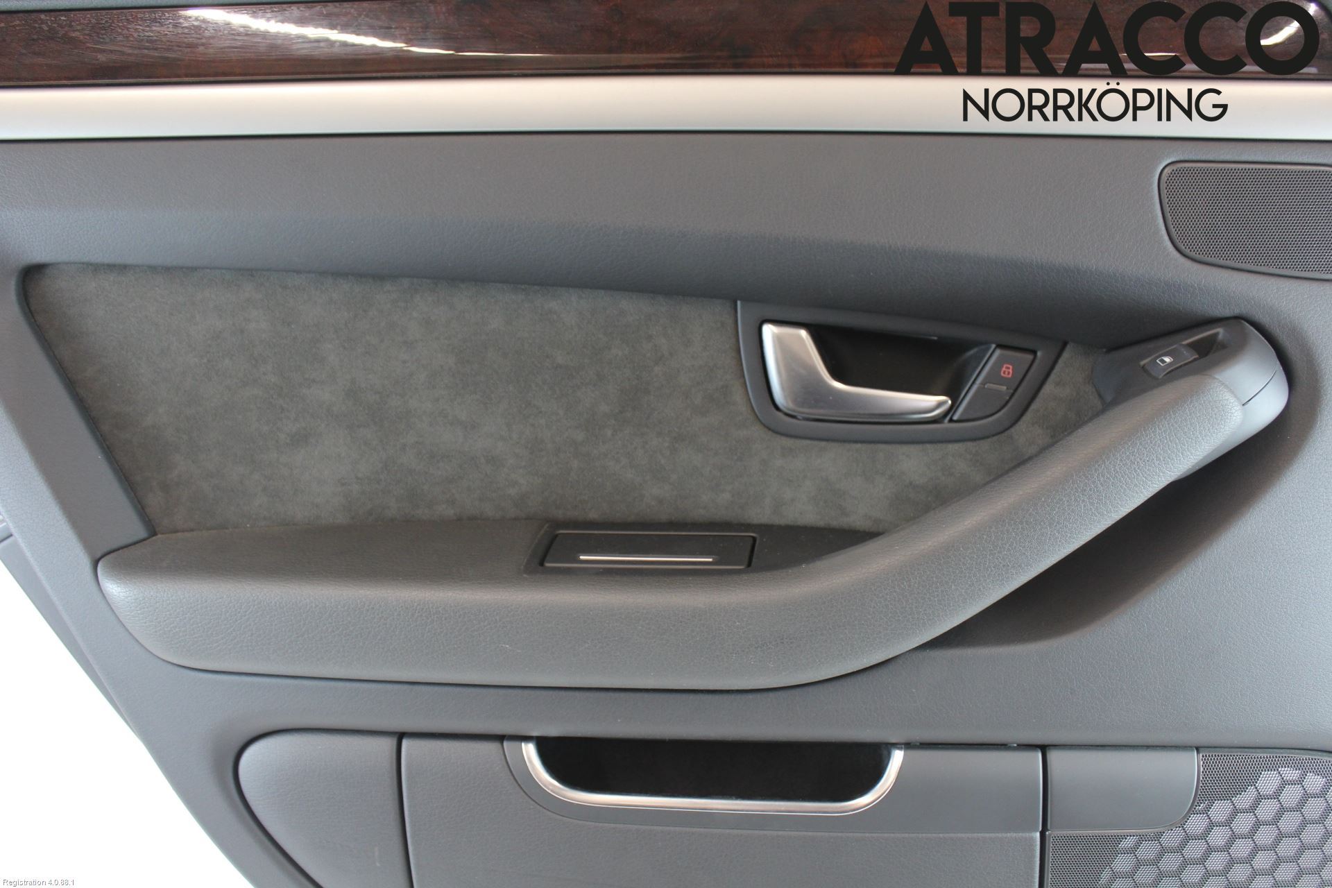 Audi A8/S8 4E  02-09 Innr Dørtrekk Venstre