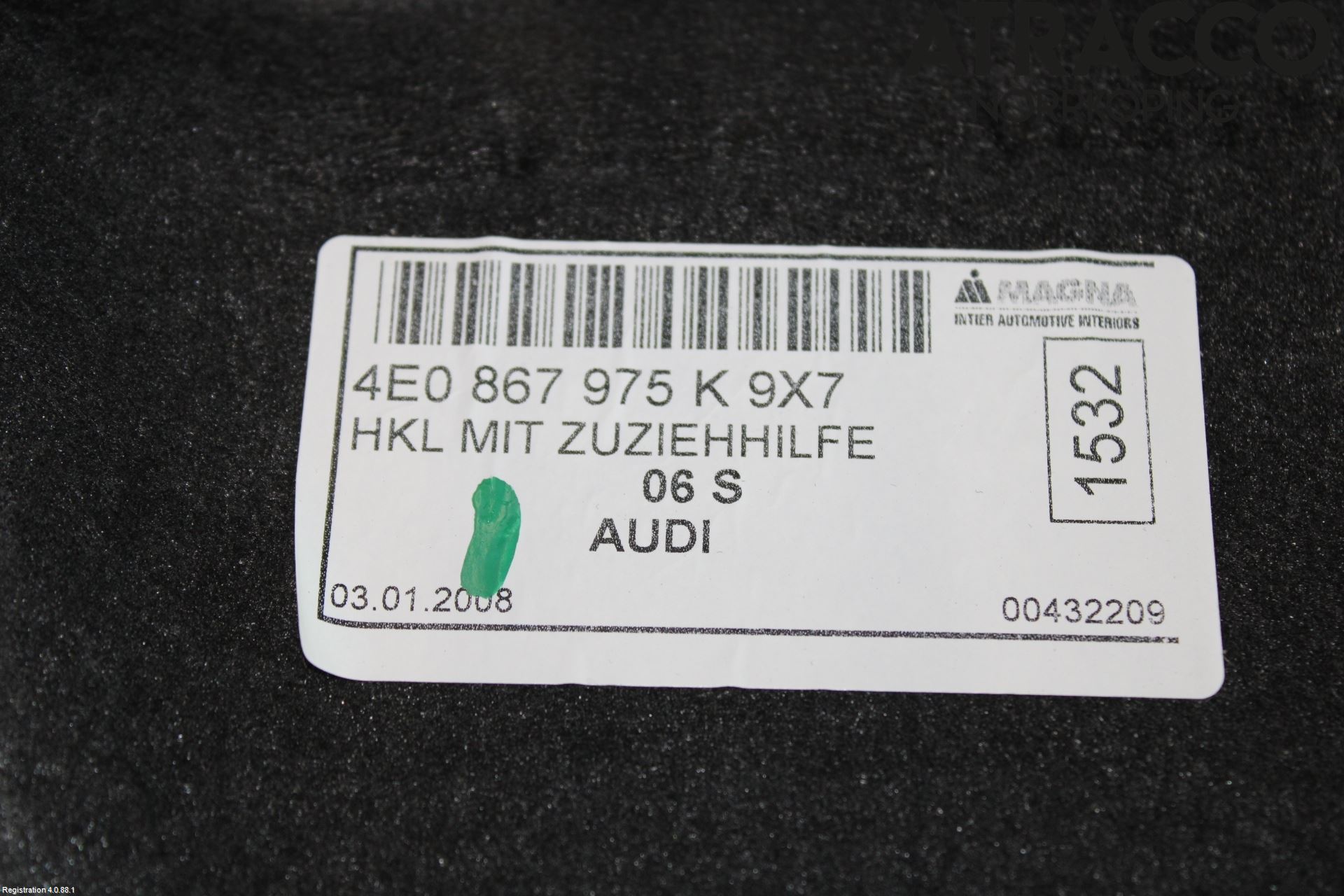 Audi A8/S8 4E  02-09 Innr Bakluketrekk
