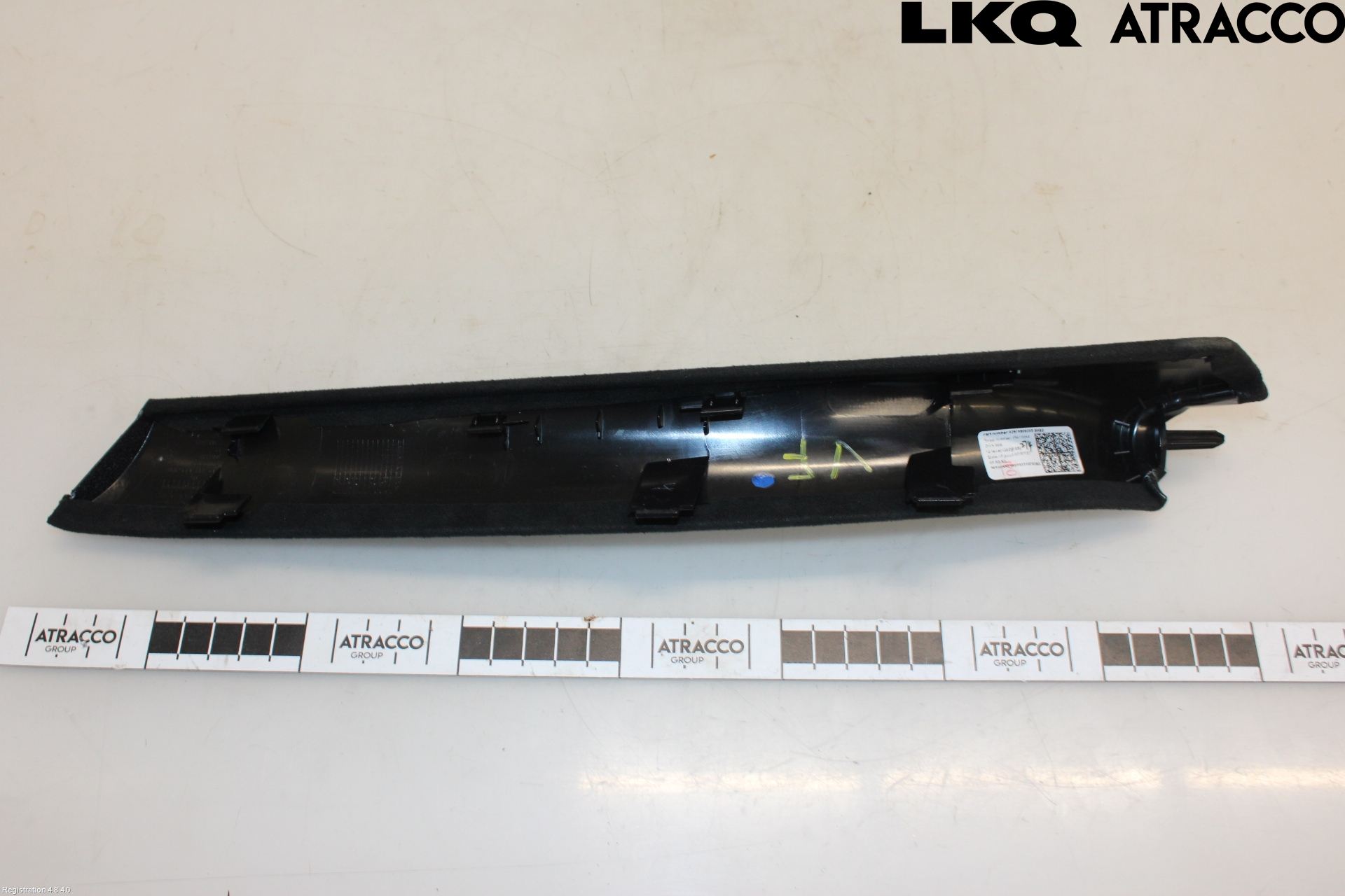 Mercedes-Benz MB EQE (V295) 22- Instrumentkonsoll Midt