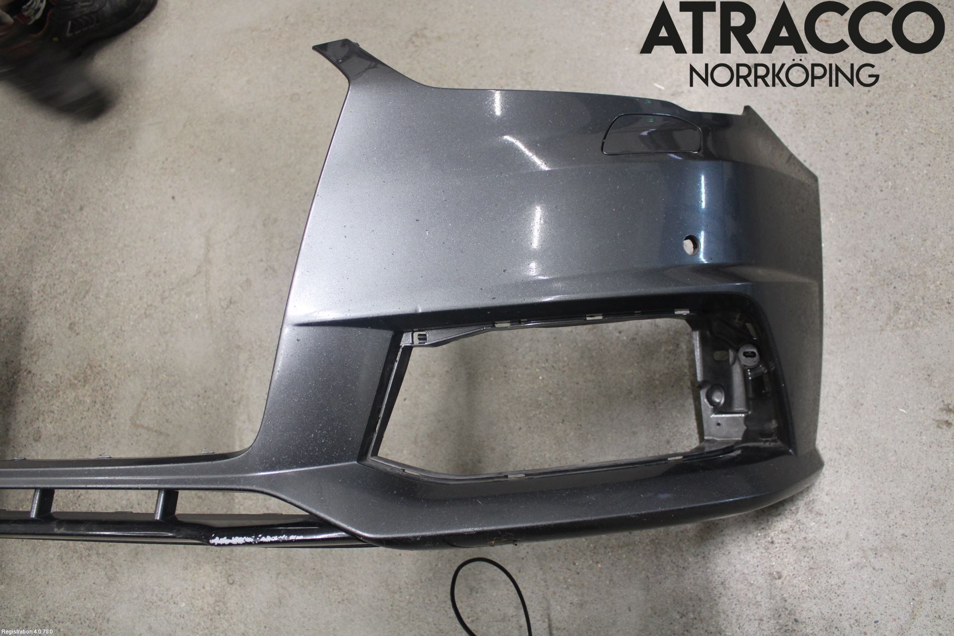 Audi A1/S1 11-18 Støtfanger Foran Plastdeksel