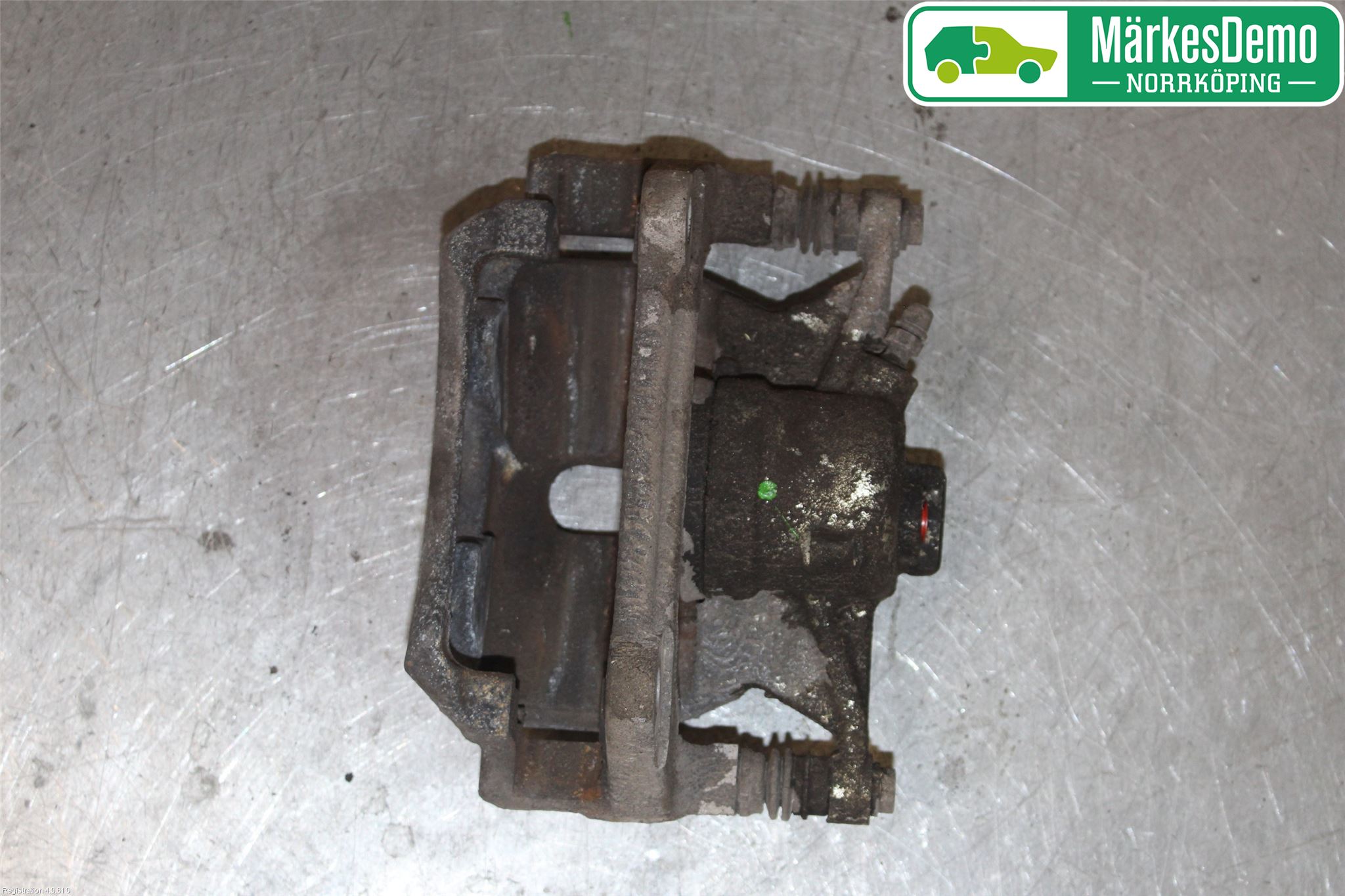Volkswagen VW PASSAT 15-19 Bremsecaliper Foran Venstre