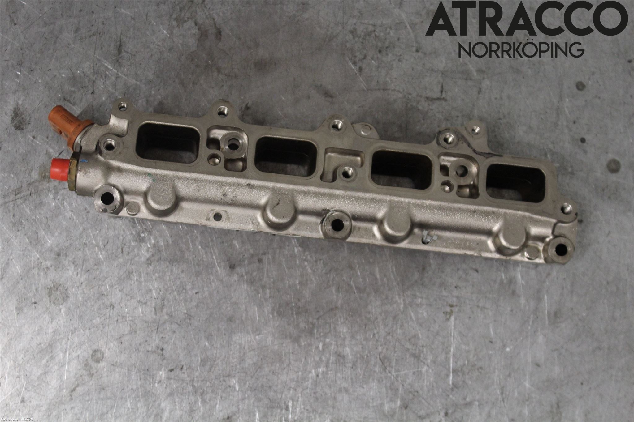 Volkswagen VW PASSAT 11-14 Innsugningsmanifold