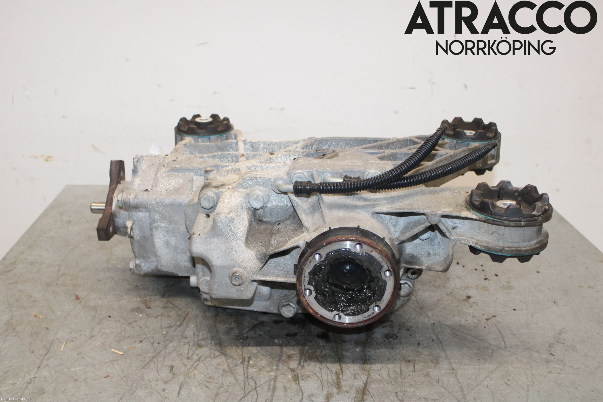 Volkswagen VW PASSAT 20-24 Bakaksel Kardang Bak -Diff