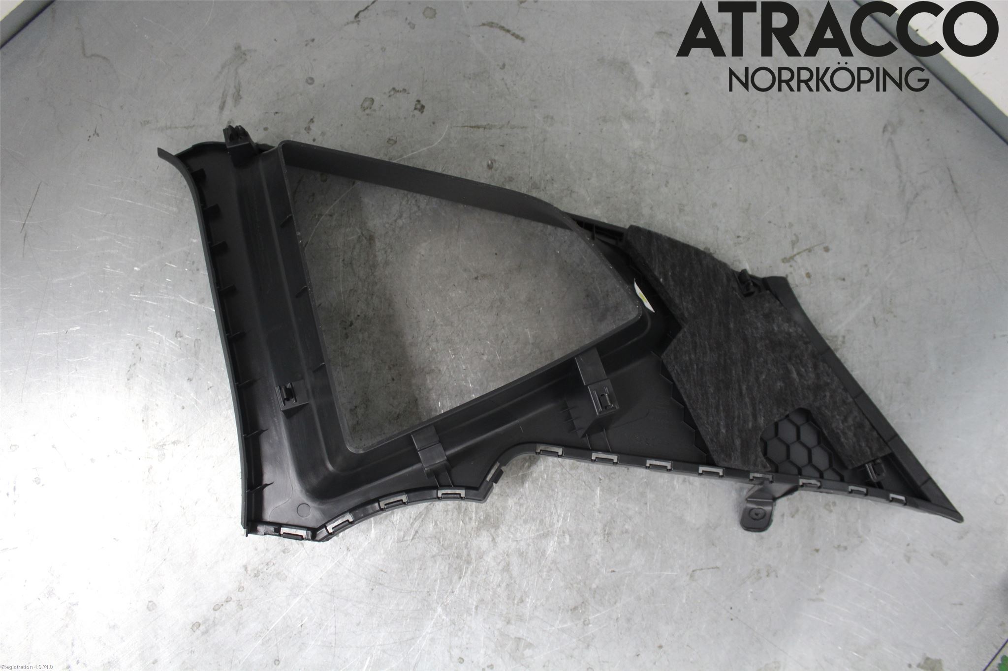 Cupra ATECA 19- Innr Deksel A-B-C Stolpe