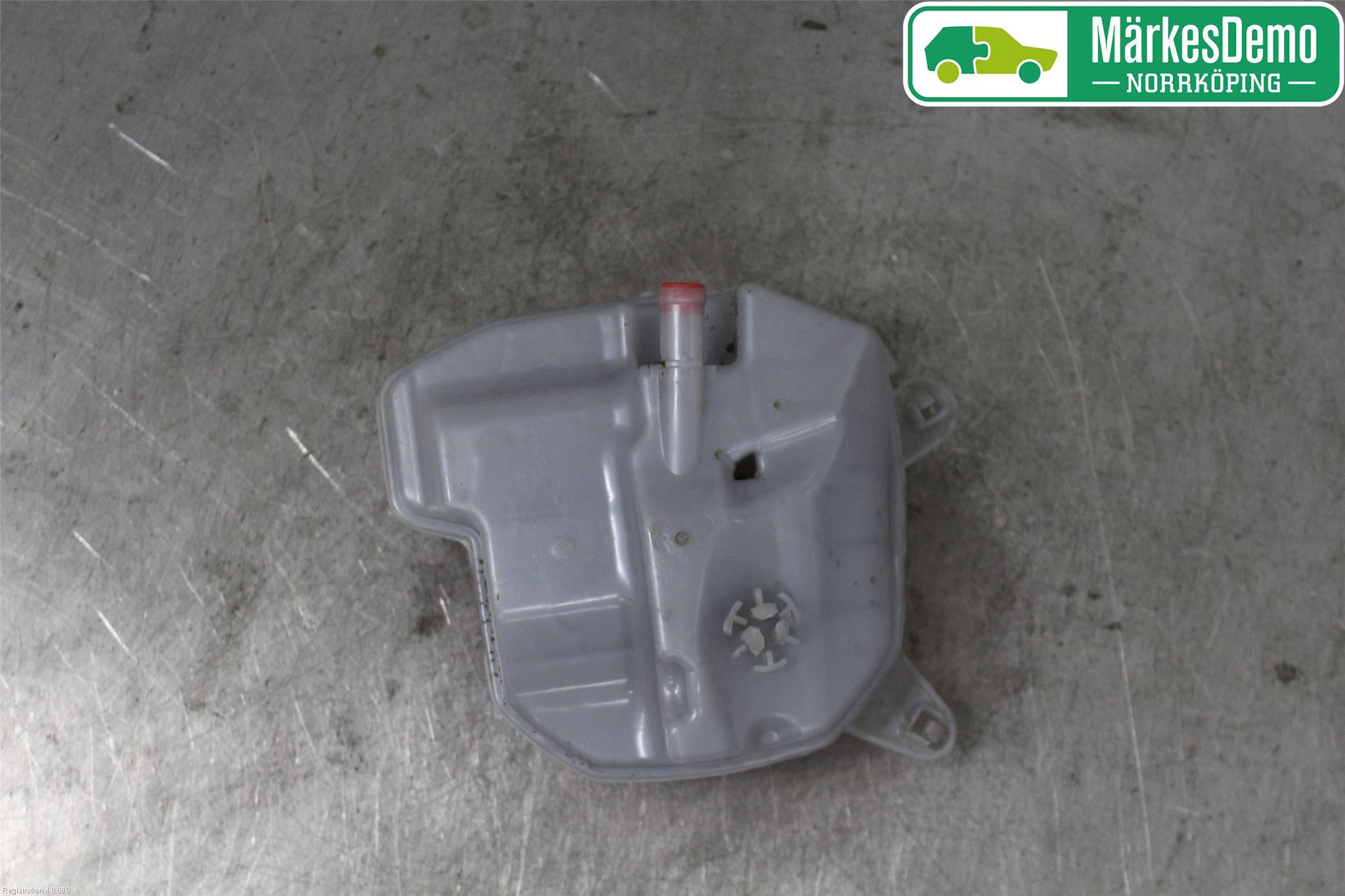 Volkswagen VW POLO VI 18->> Ekspansjonstank