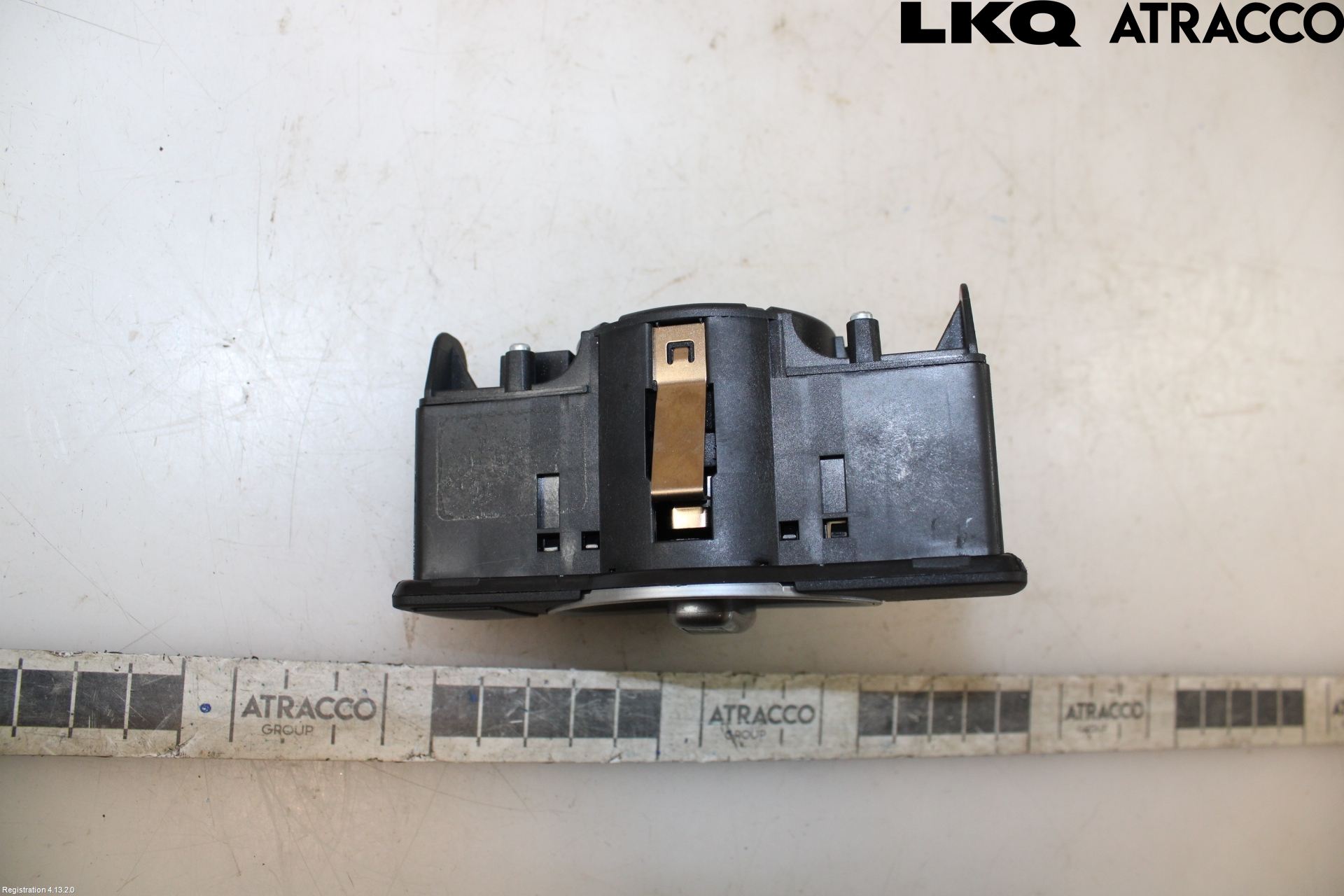Mercedes-Benz MB CLA-KLASS (C117/X117) 13-19 Bryter Hovedlys