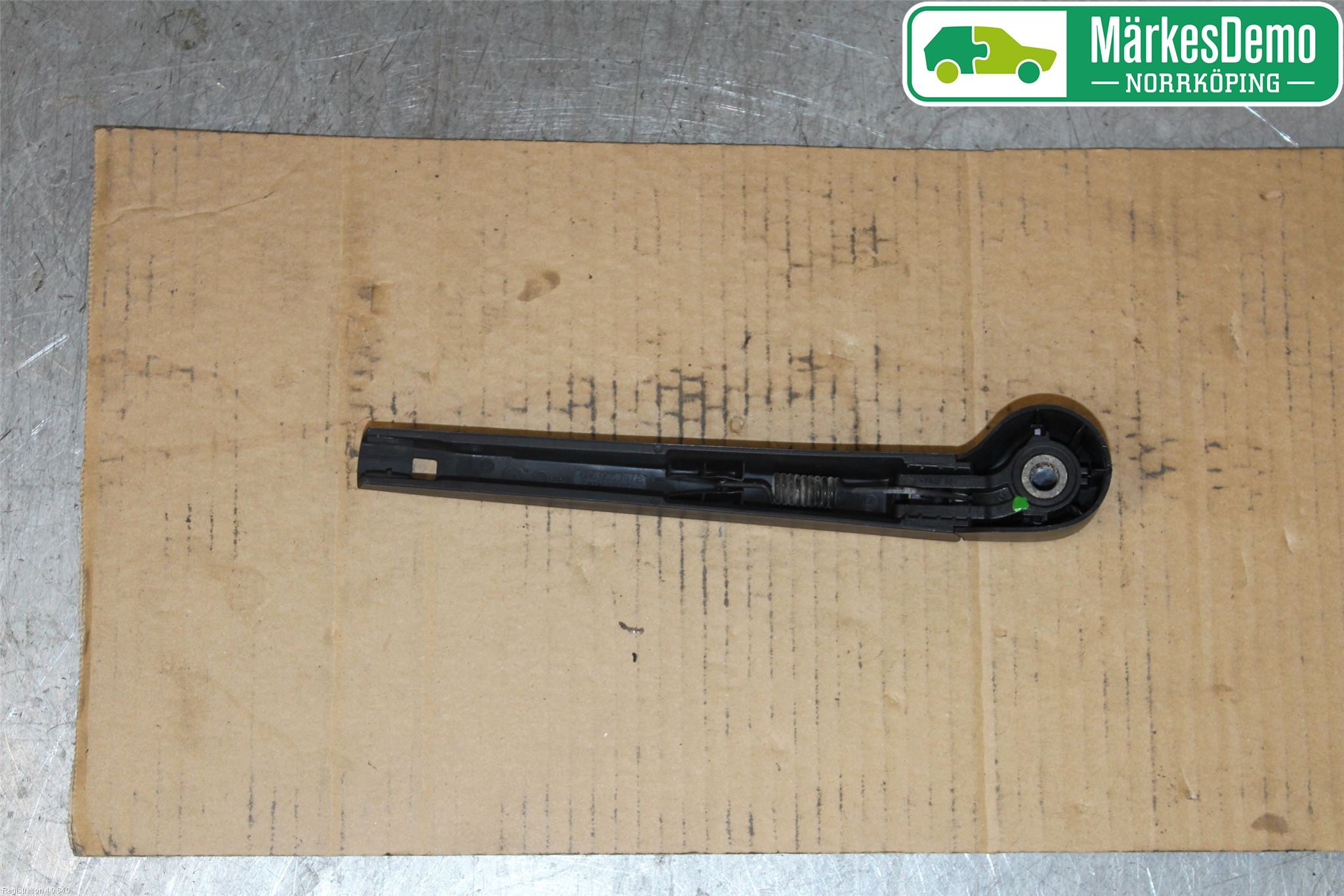 Volkswagen VW GOLF / E-GOLF VII 13-20 Viskerarm Bakrute