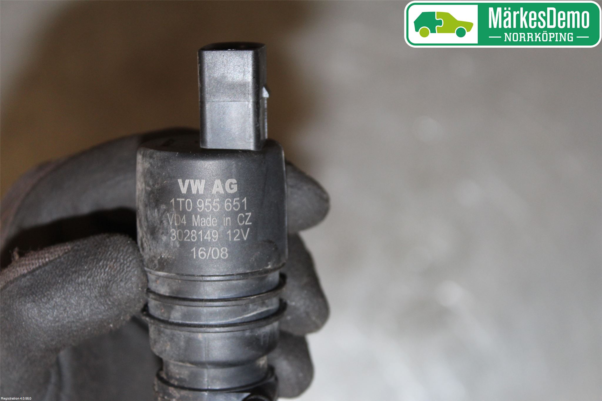 Volkswagen VW JETTA V 06-10 Spylerpumpe Frontrute