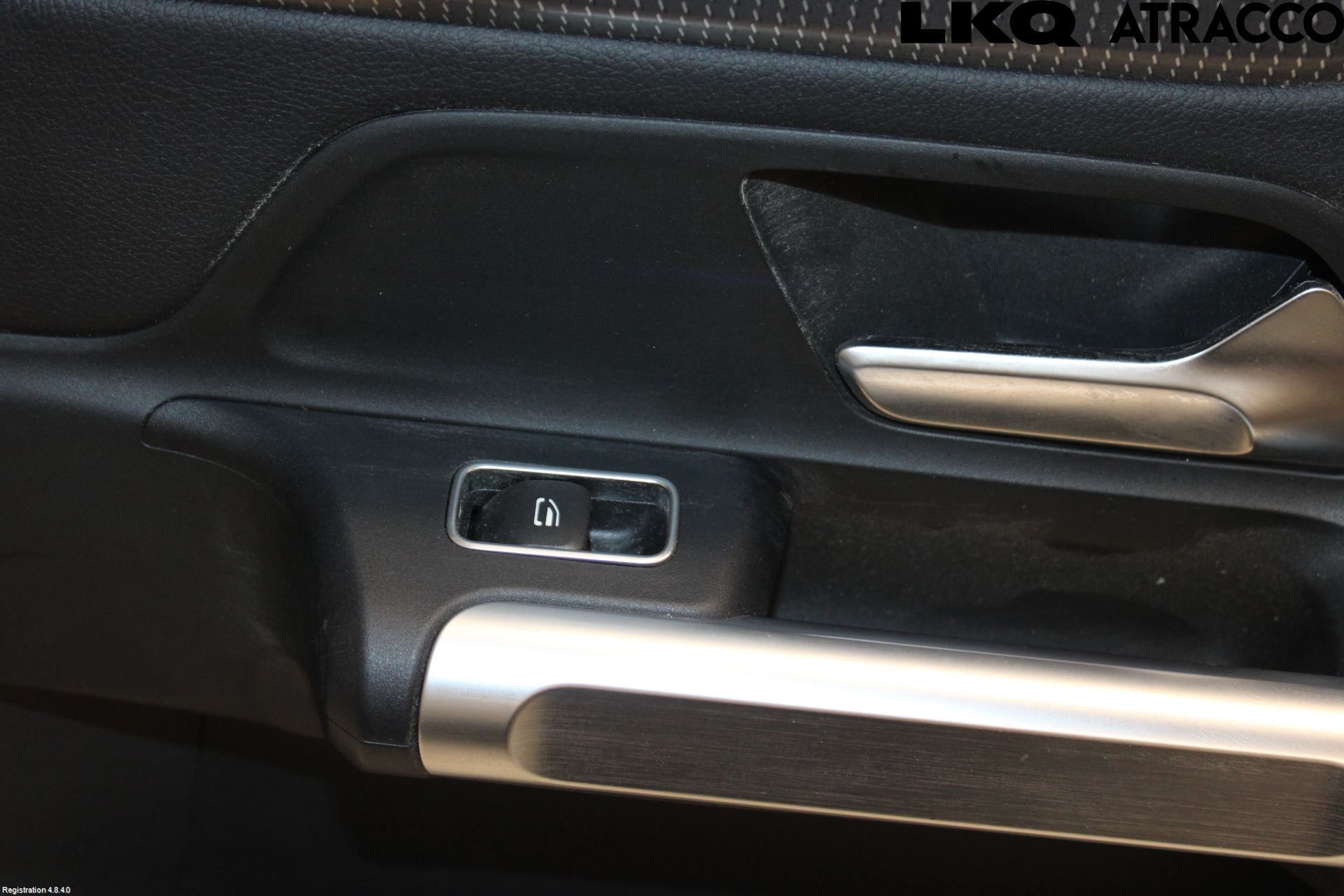 Mercedes-Benz MB EQB (X243) 22- Innr Dørtrekk Høyre