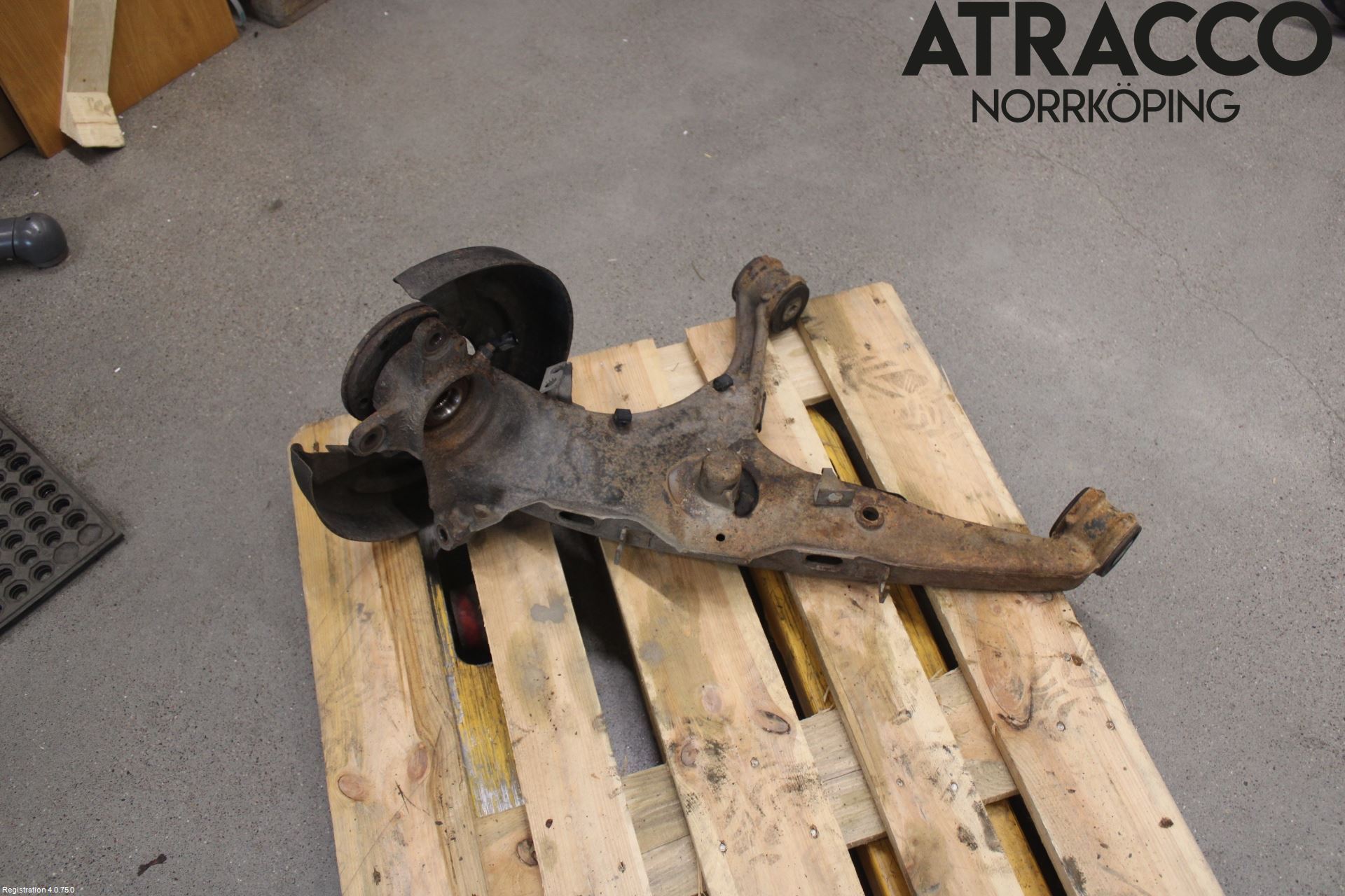 Volkswagen VW TRANSP/CARAVELLE (T5) 04-15 Bærearm Bak Venstre