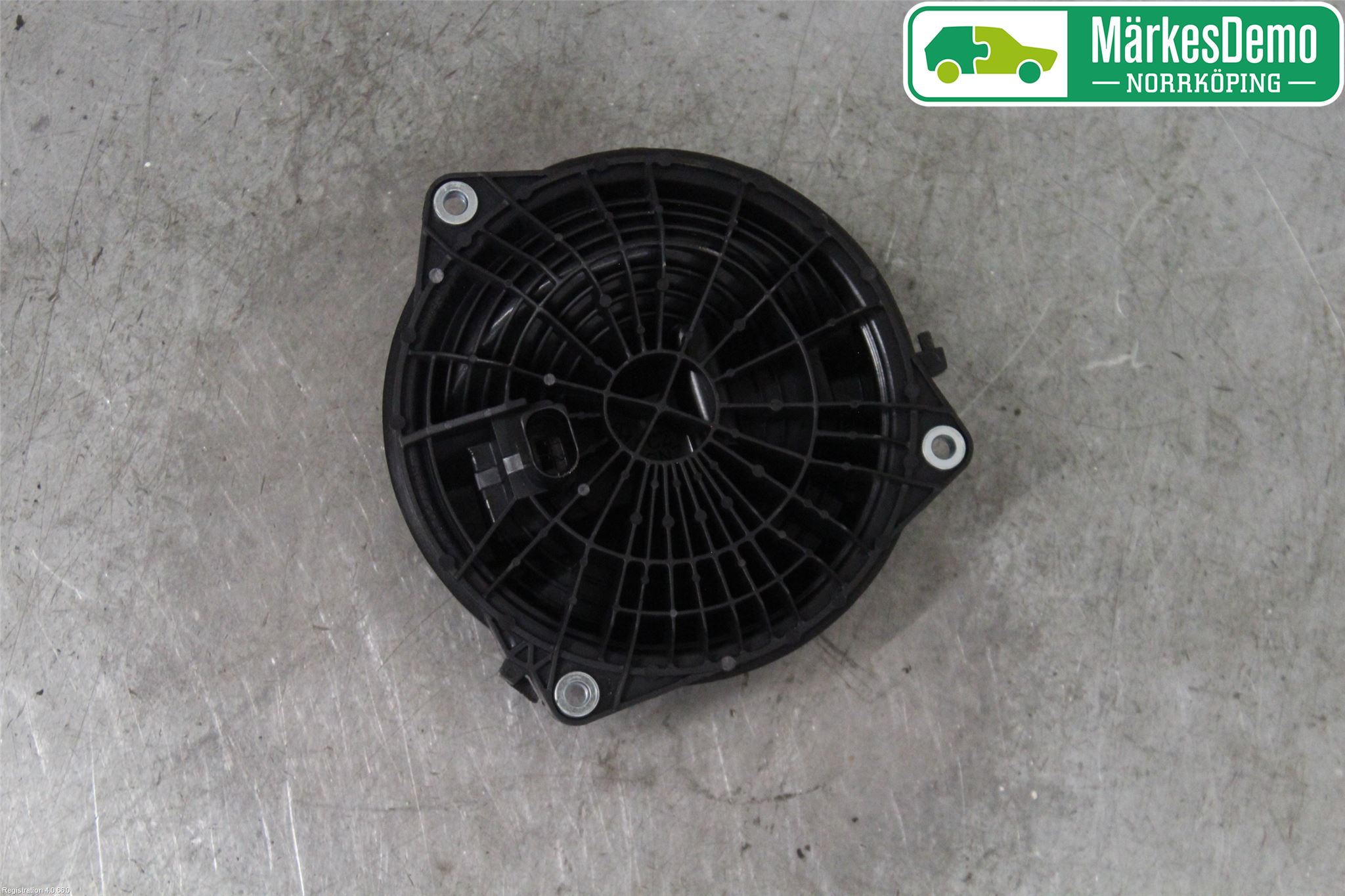 Volkswagen VW POLO 10-17 Bakluke Handtak Ytre