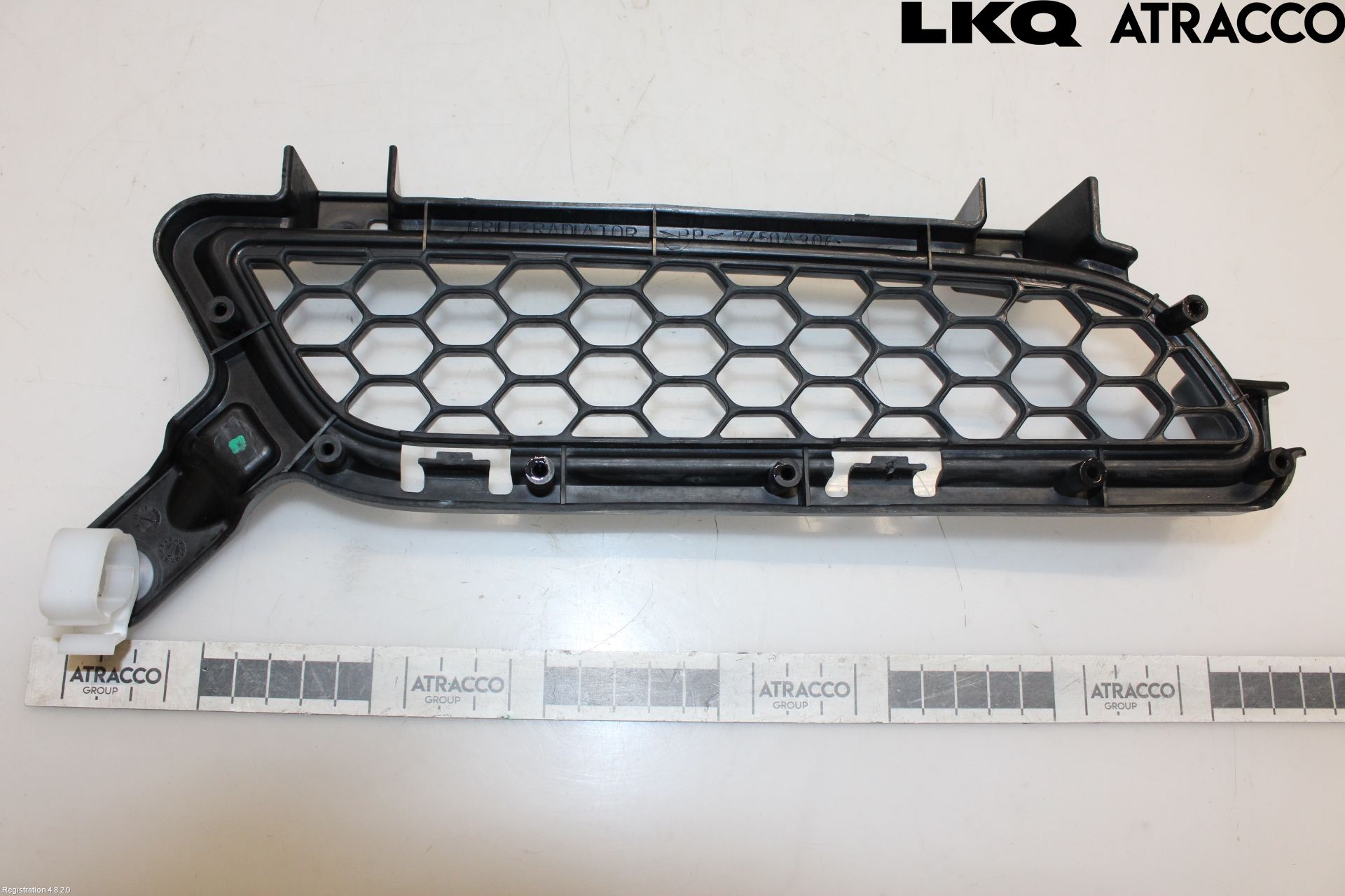 Mitsubishi LANCER 07-14 Grilldel Høyre