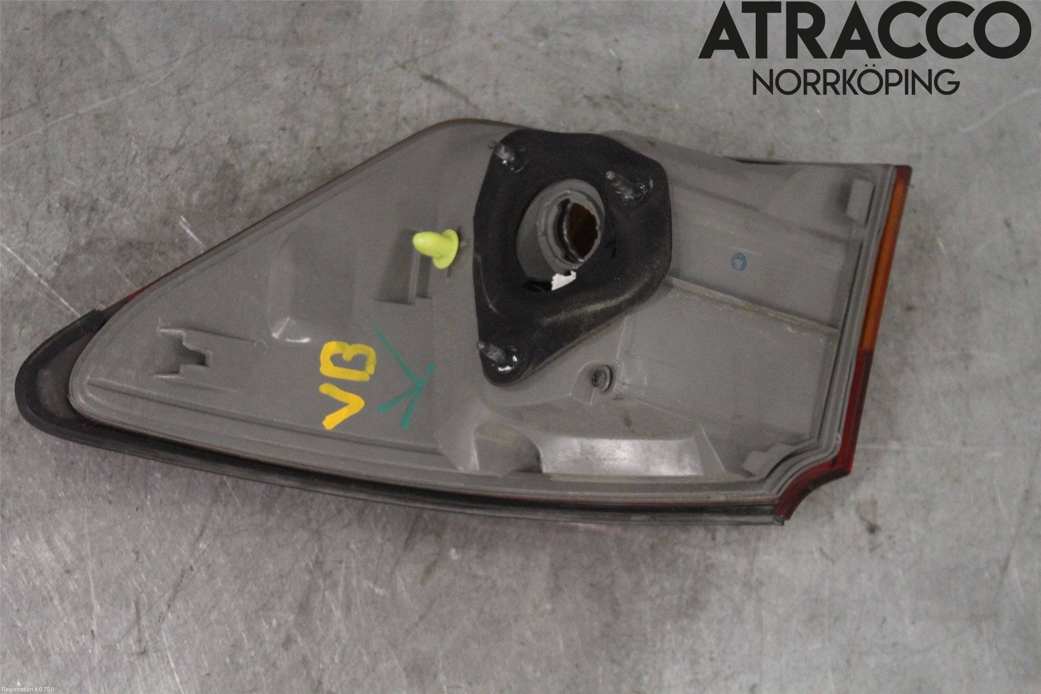 Lexus IS 220d/250/350 06-13 Baklykt Venstre