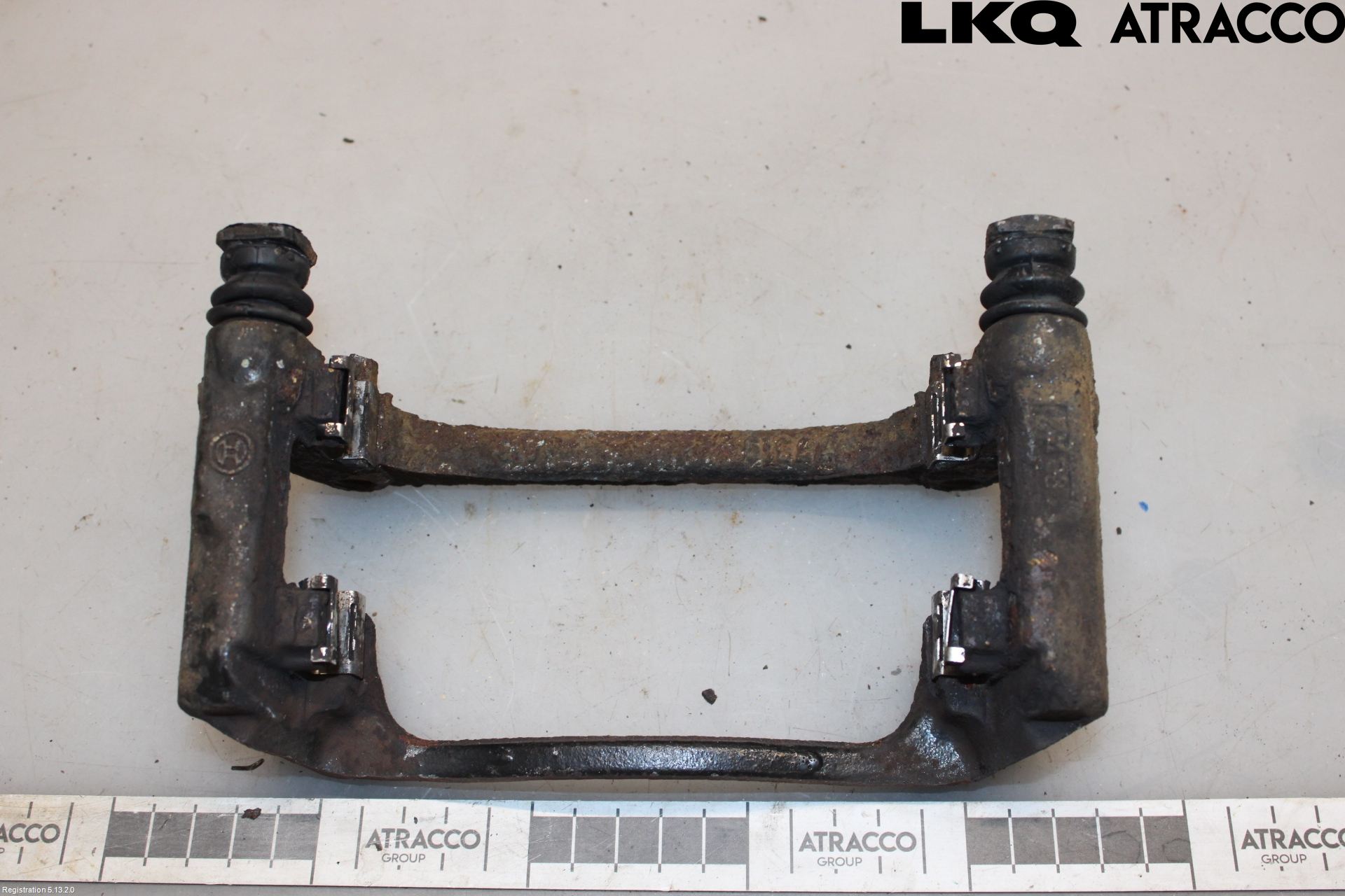 Peugeot 308 14-21 Bremsecaliper Feste Holder