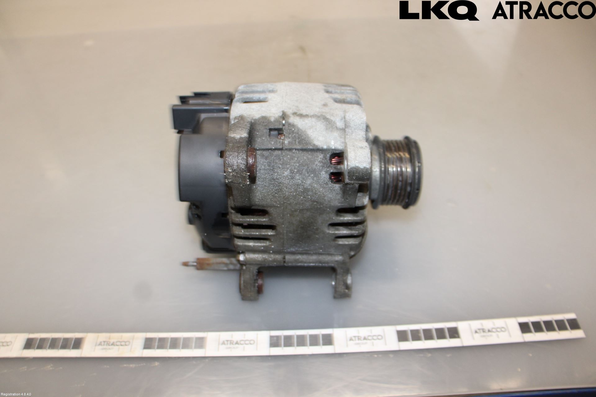 Volkswagen VW CADDY      04-10 Dynamo