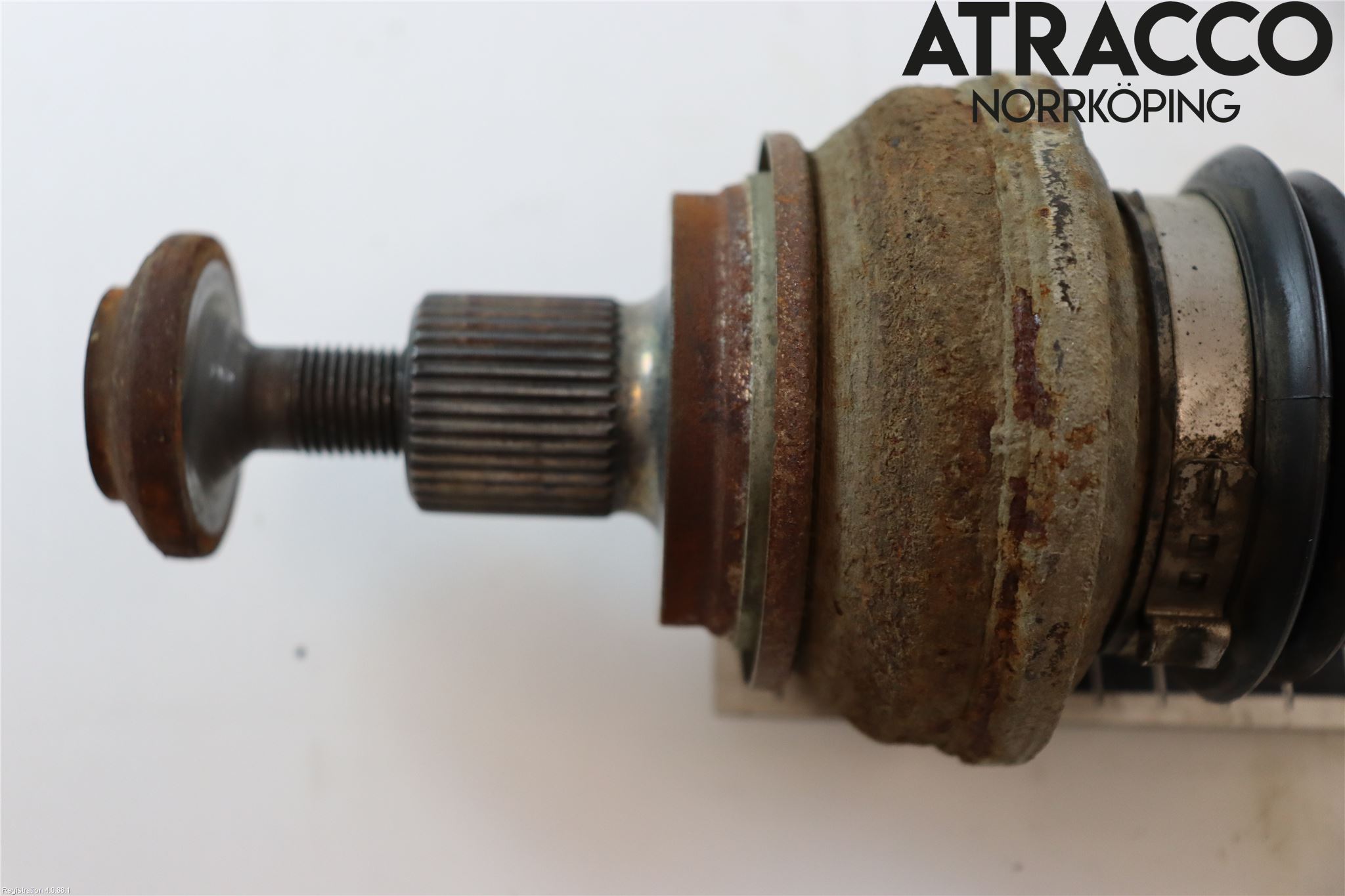 Audi A4/S4 B9 20- Drivaksel Bak Kompl Høyre