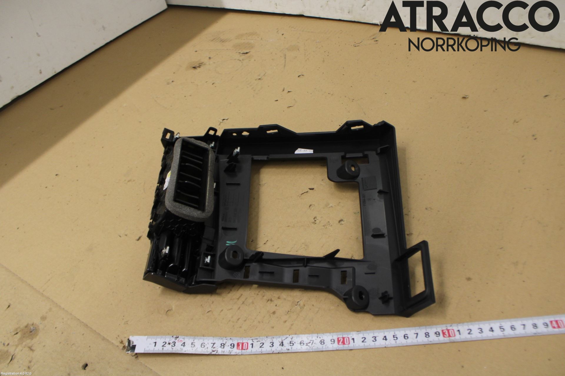 Volkswagen VW GOLF / E-GOLF VIII 20- Dashbord Kanal - Dyse