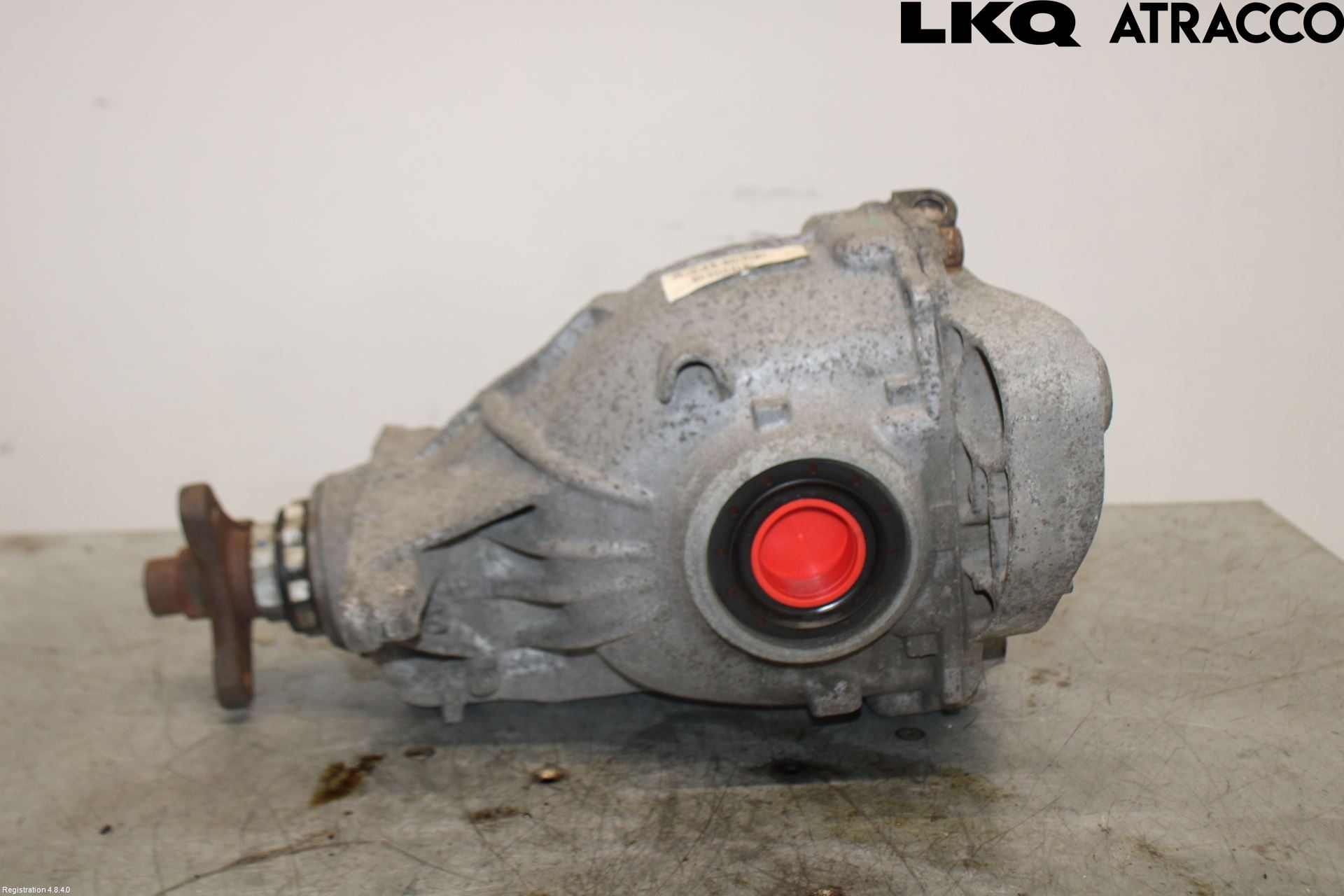 BMW 5 F10/F11/F18 09-17 Bakaksel Kardang Bak -Diff