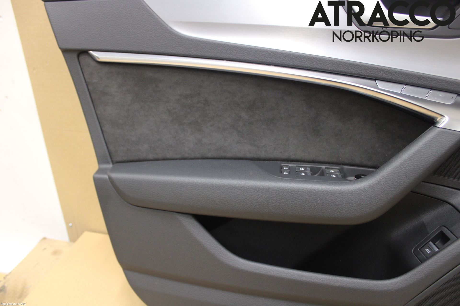Audi A6 F2/C8 19- Innr Dørtrekk Venstre