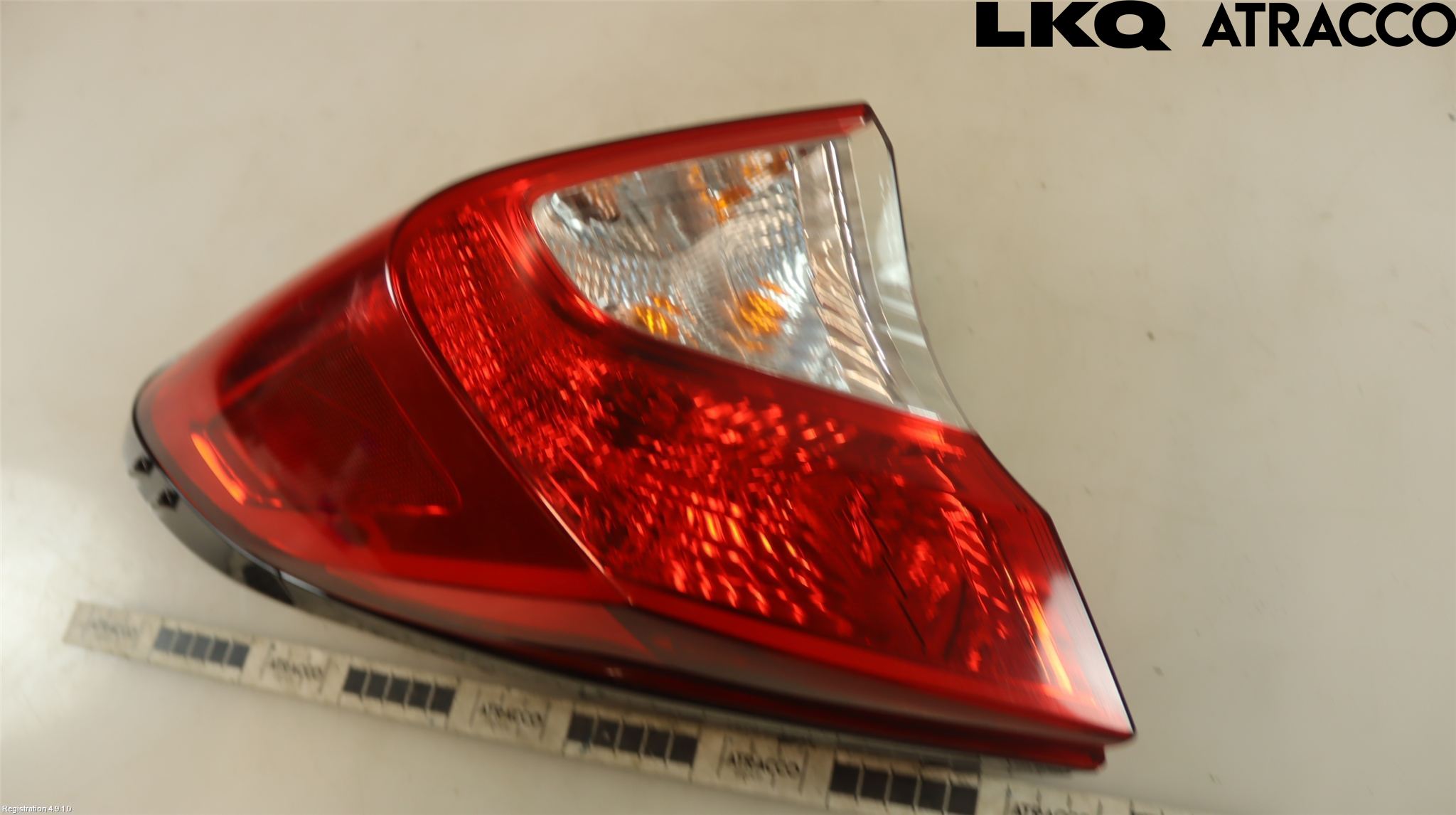Toyota C-HR 16-23 Baklykt Venstre