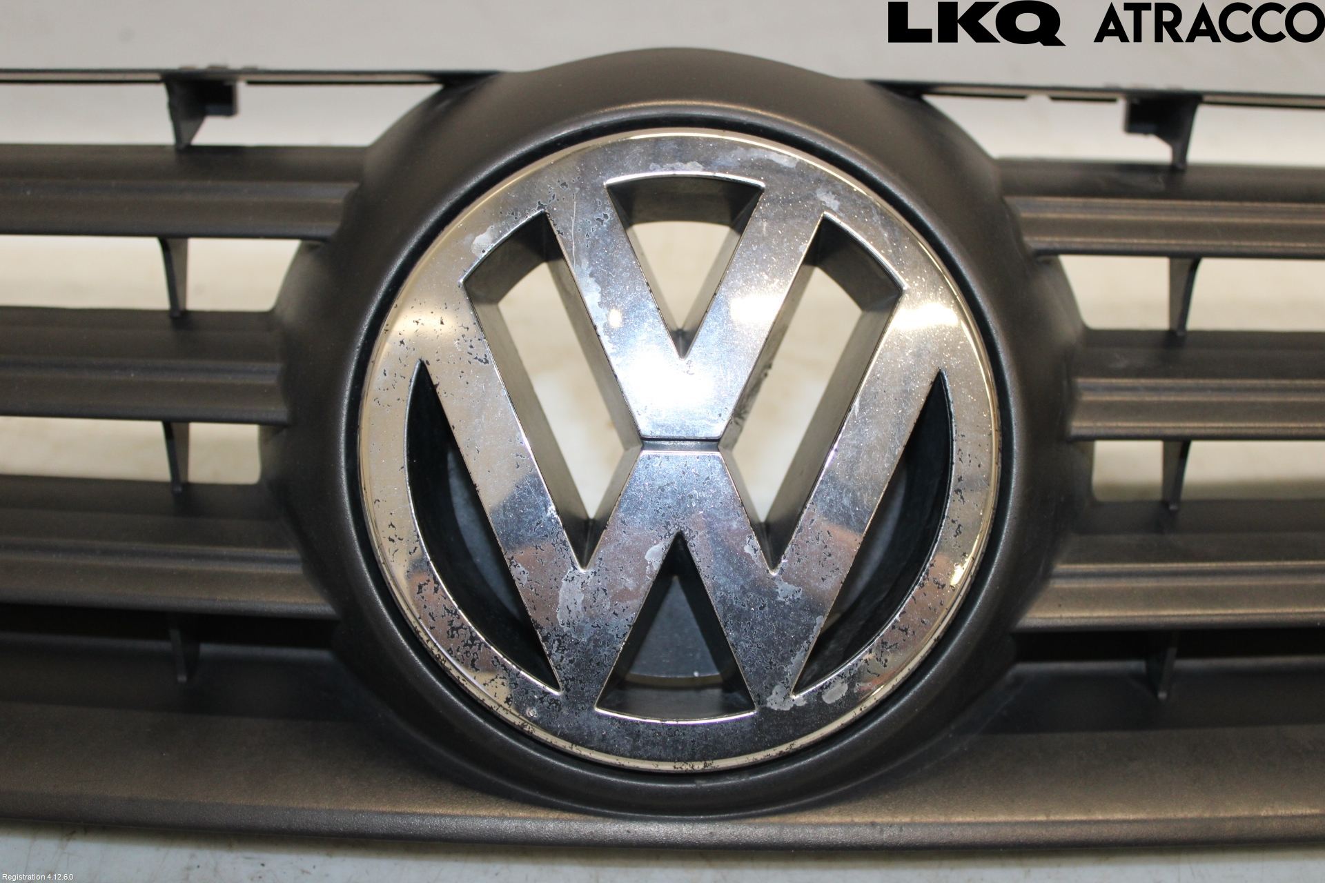 Volkswagen VW POLO 05-09 Grill Komplett