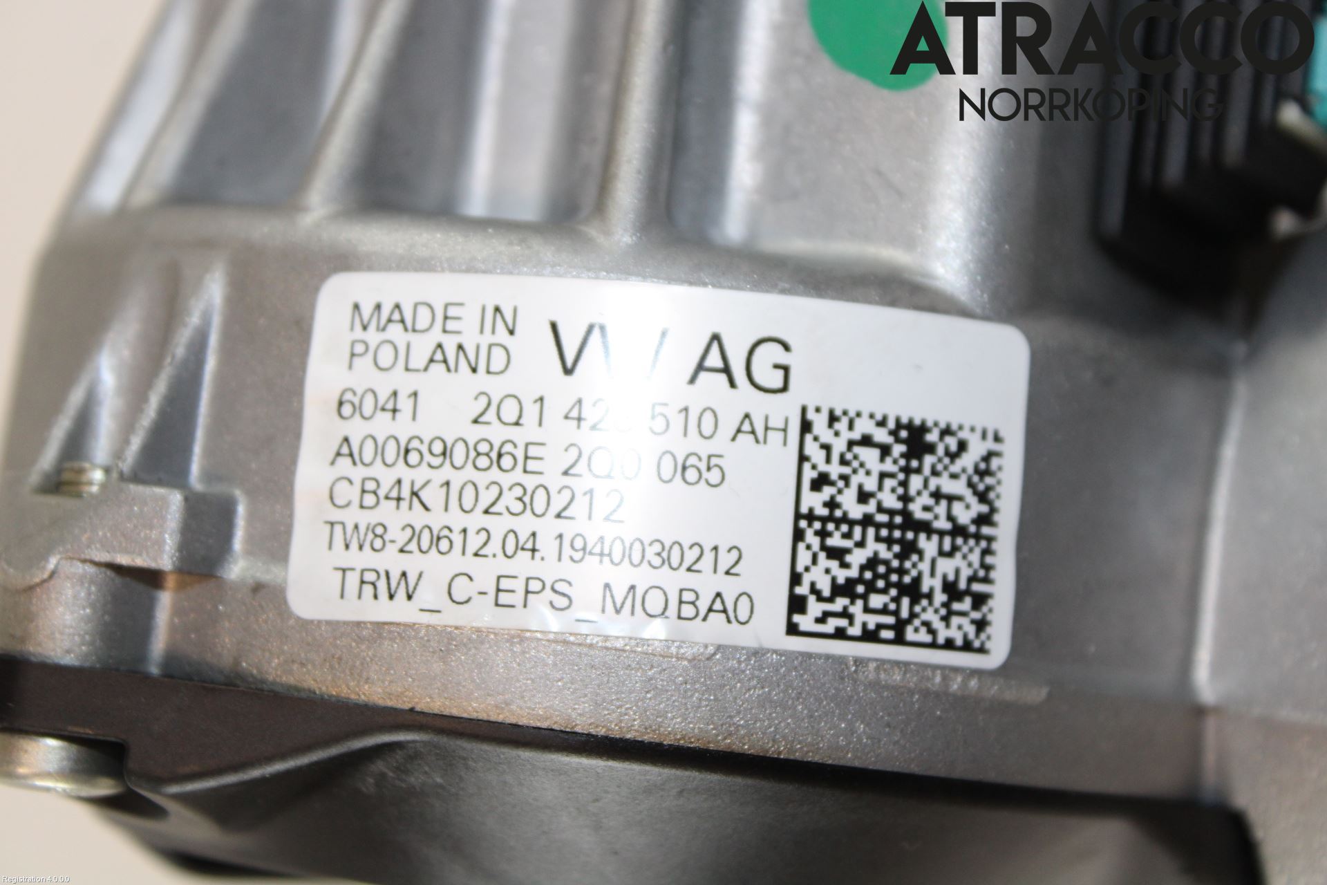 Volkswagen VW POLO VI 18->> Rattakselaggregat Innebygd Servo
