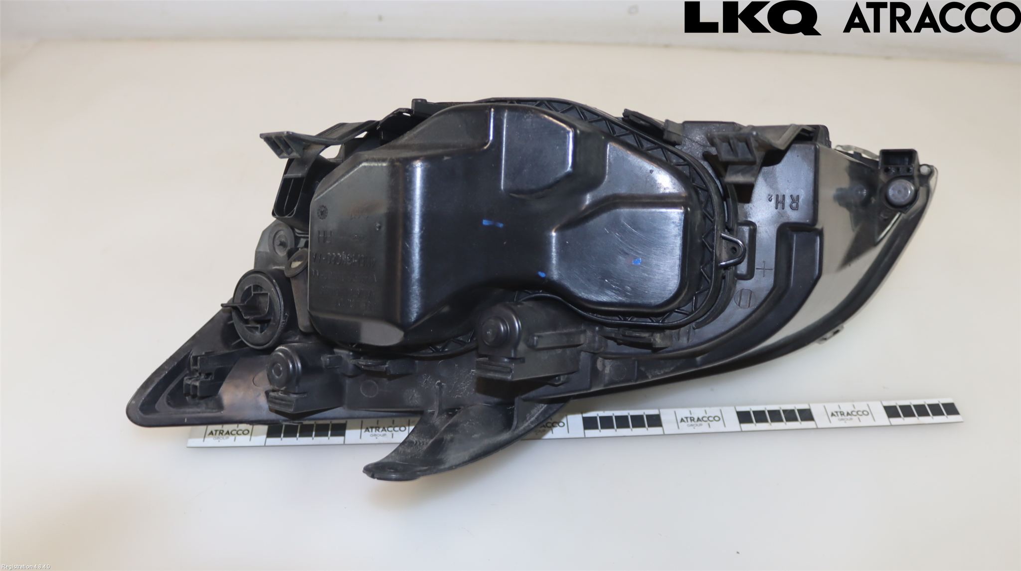 Ford FOCUS     04-07 Frontlykt Høyre