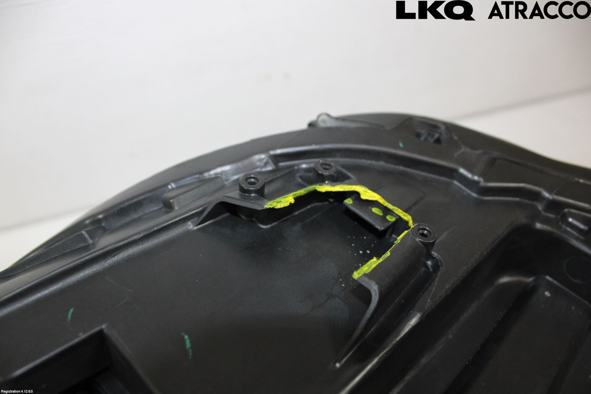 Opel CORSA F, CORSA-E 20- Frontlykt Høyre