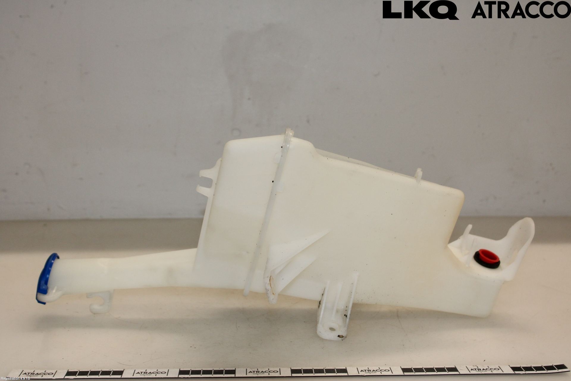 Hyundai i20 PB 09-14 Spylerbeholder Frontrute-Lykte