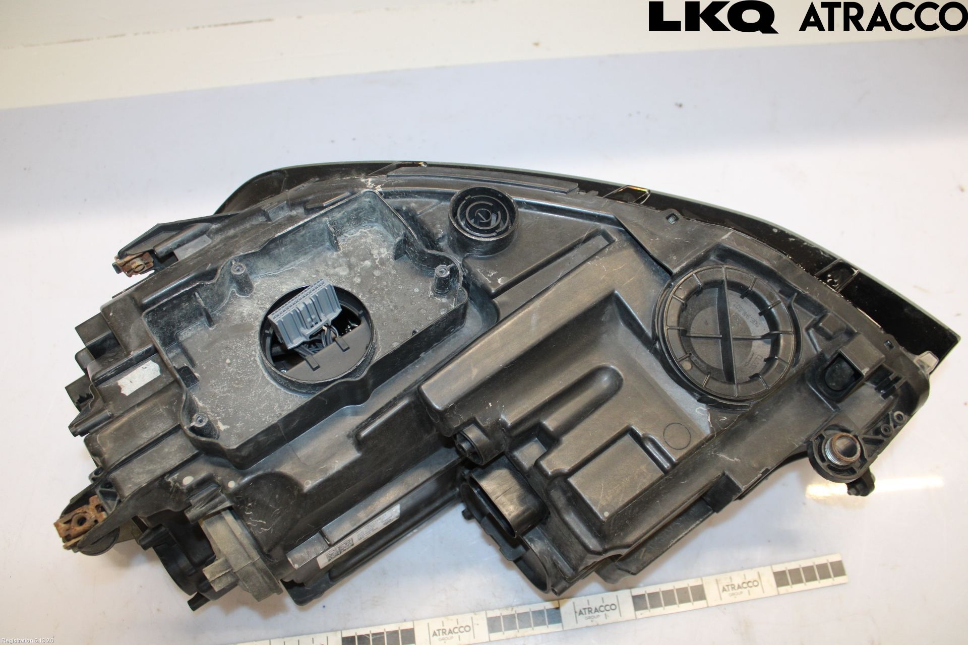 Volkswagen VW GOLF / E-GOLF VII 13-20 Frontlykt Høyre