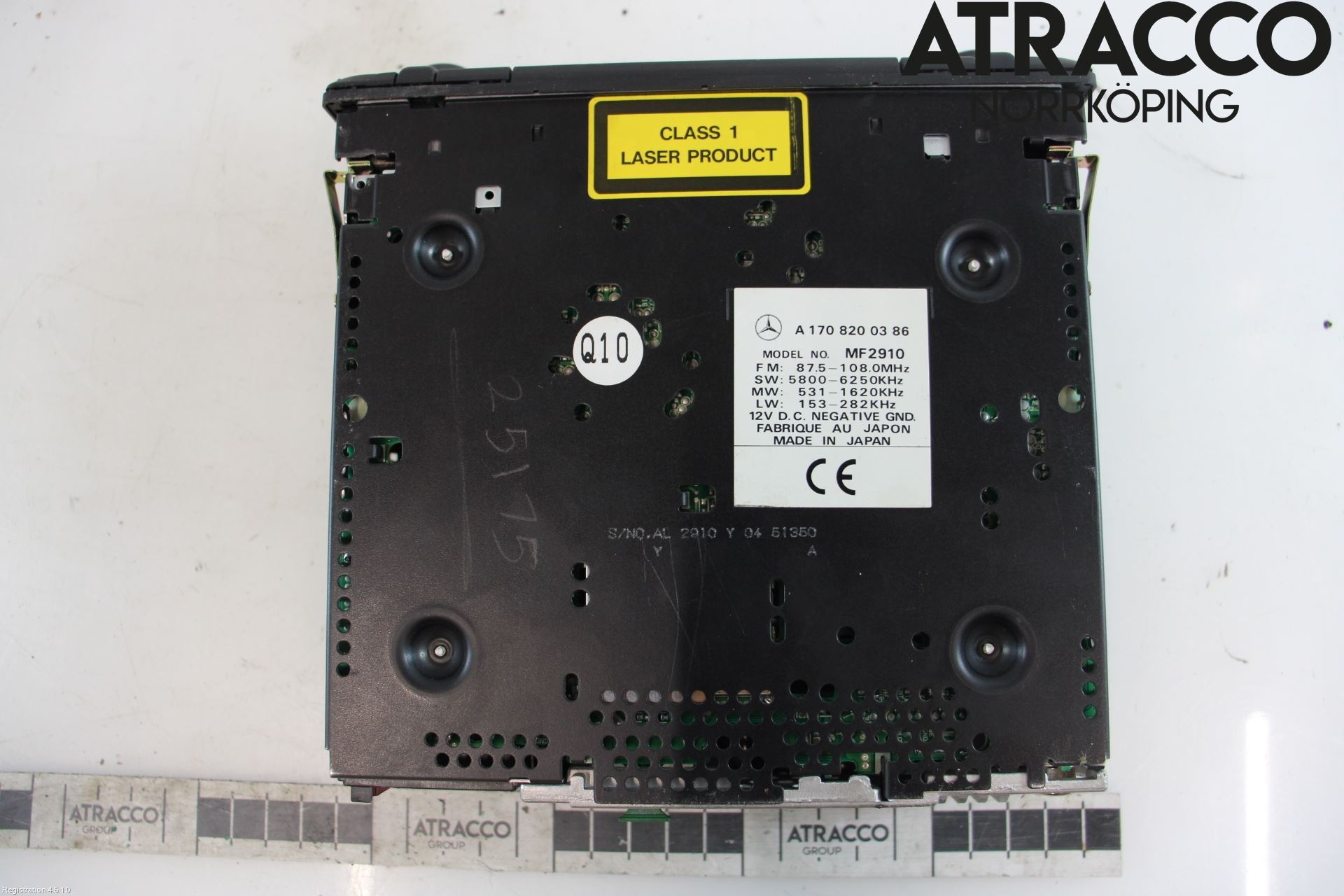 Mercedes-Benz MB 200-500  (W124) 86-96 Stereo Radio Med Cd