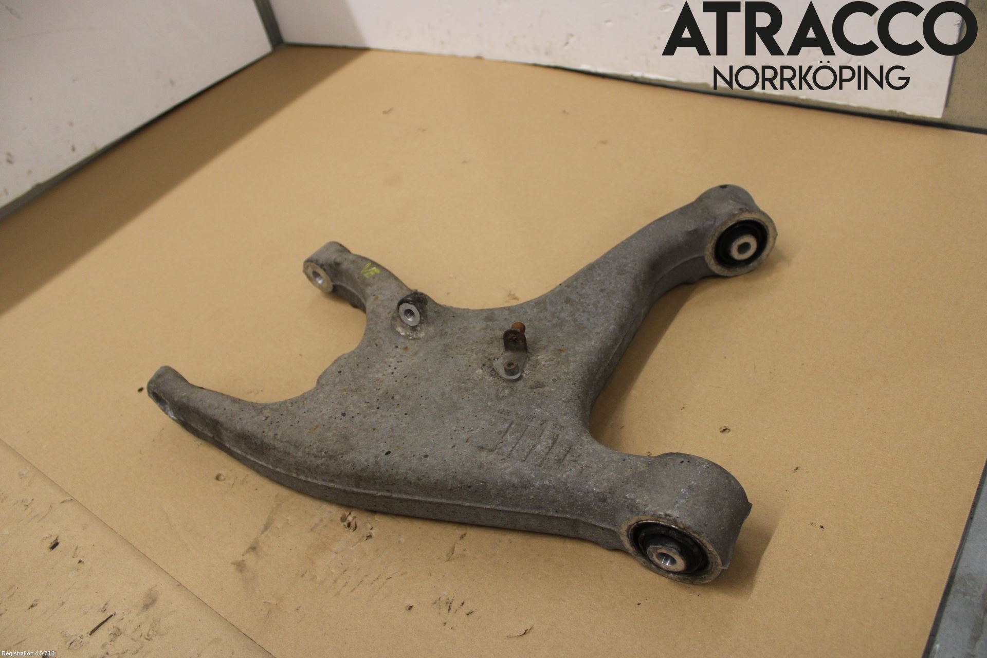 Audi A4 12-15 Bærearm Bak Venstre
